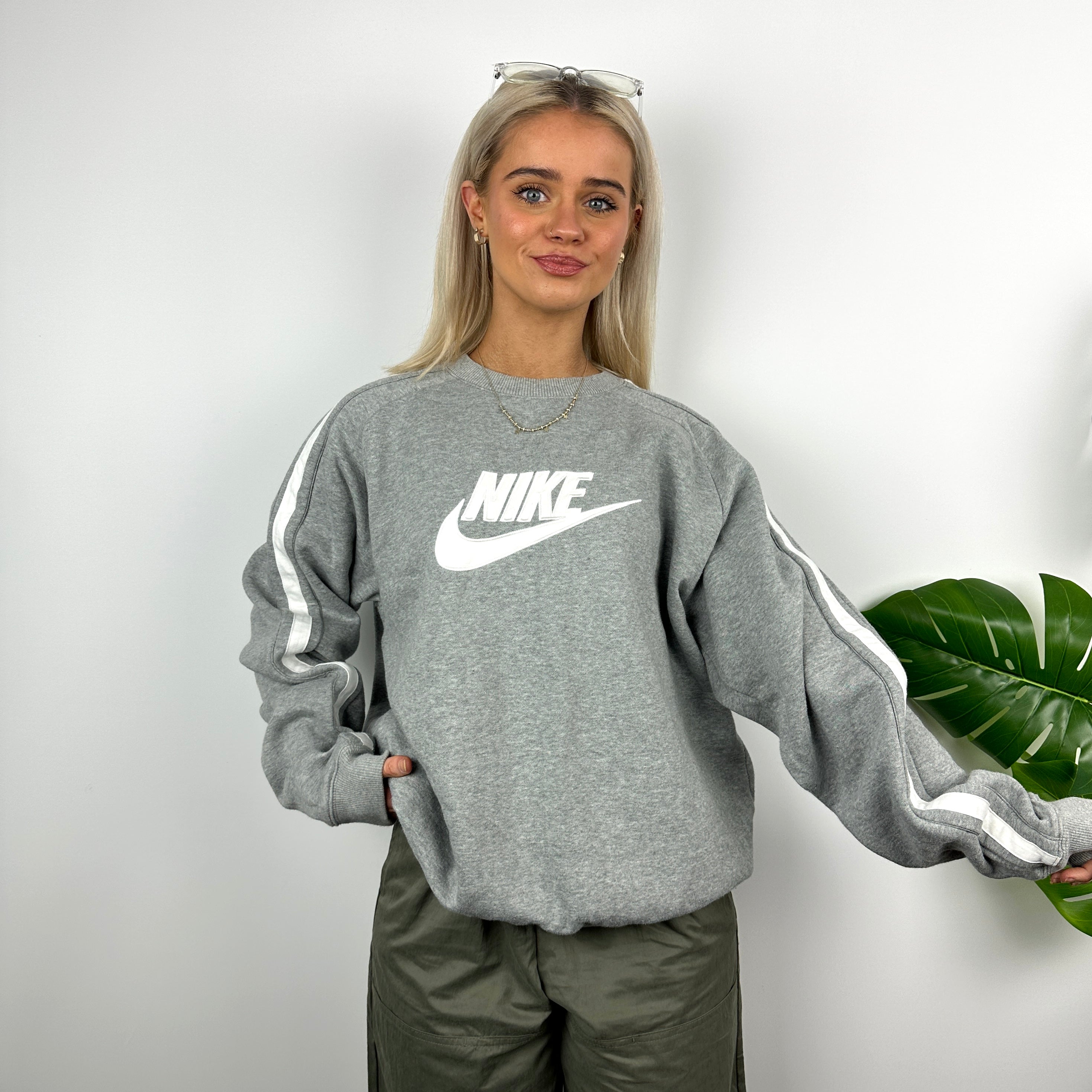 Nike Grey Embroidered Spell Out Sweatshirt (M)