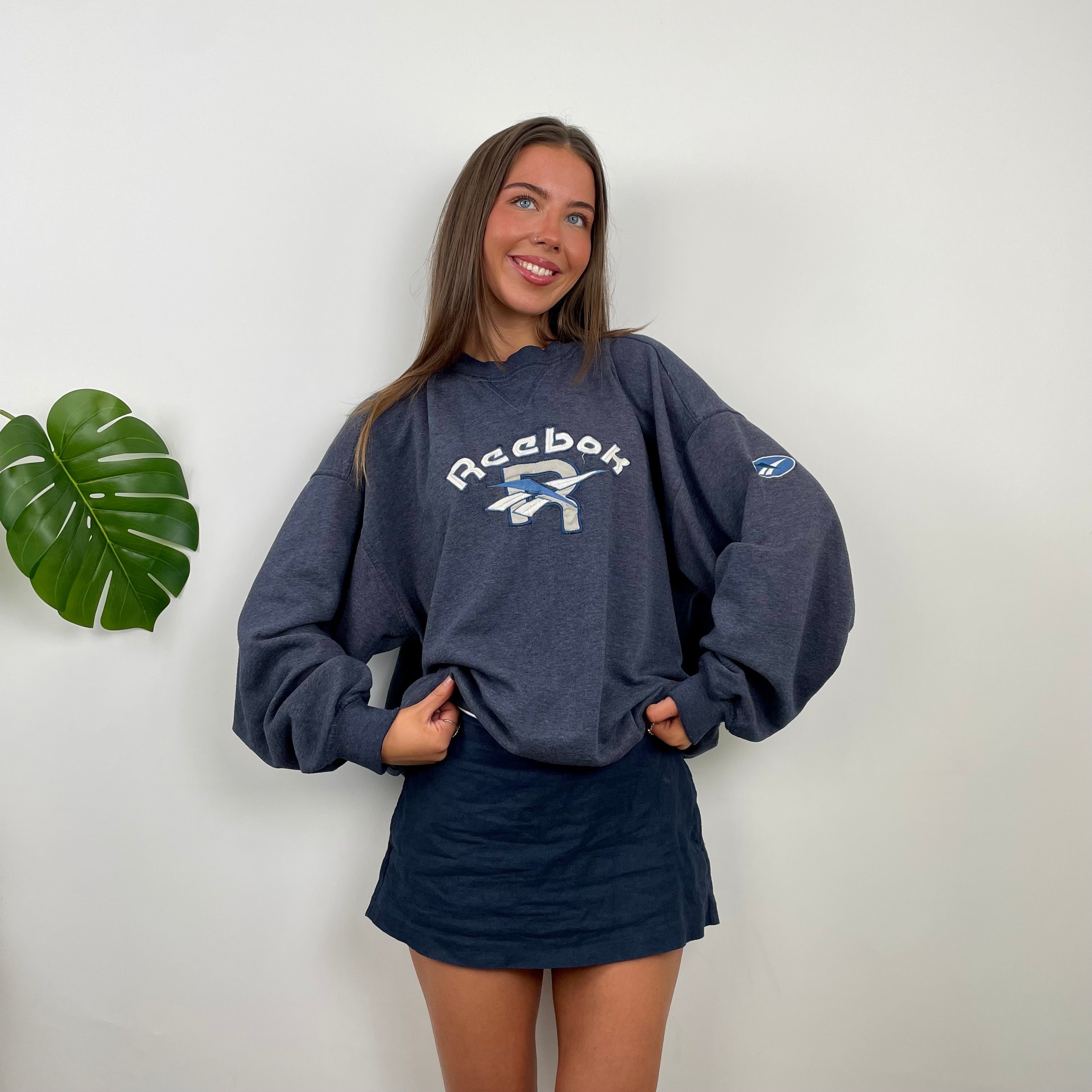 Reebok Grey Embroidered Logo Sweatshirt (L)