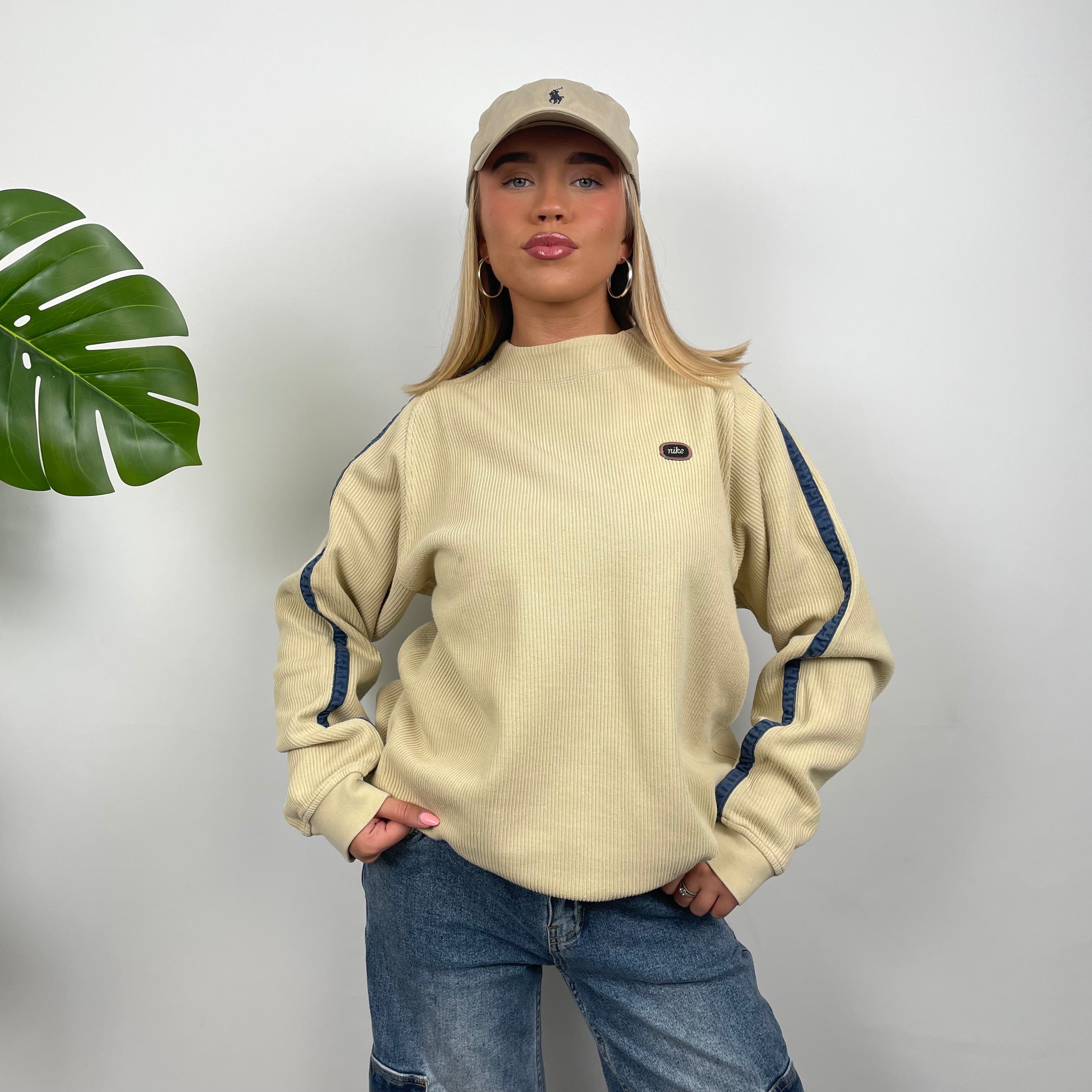 Nike Cream Embroidered Swoosh Sweatshirt (M)