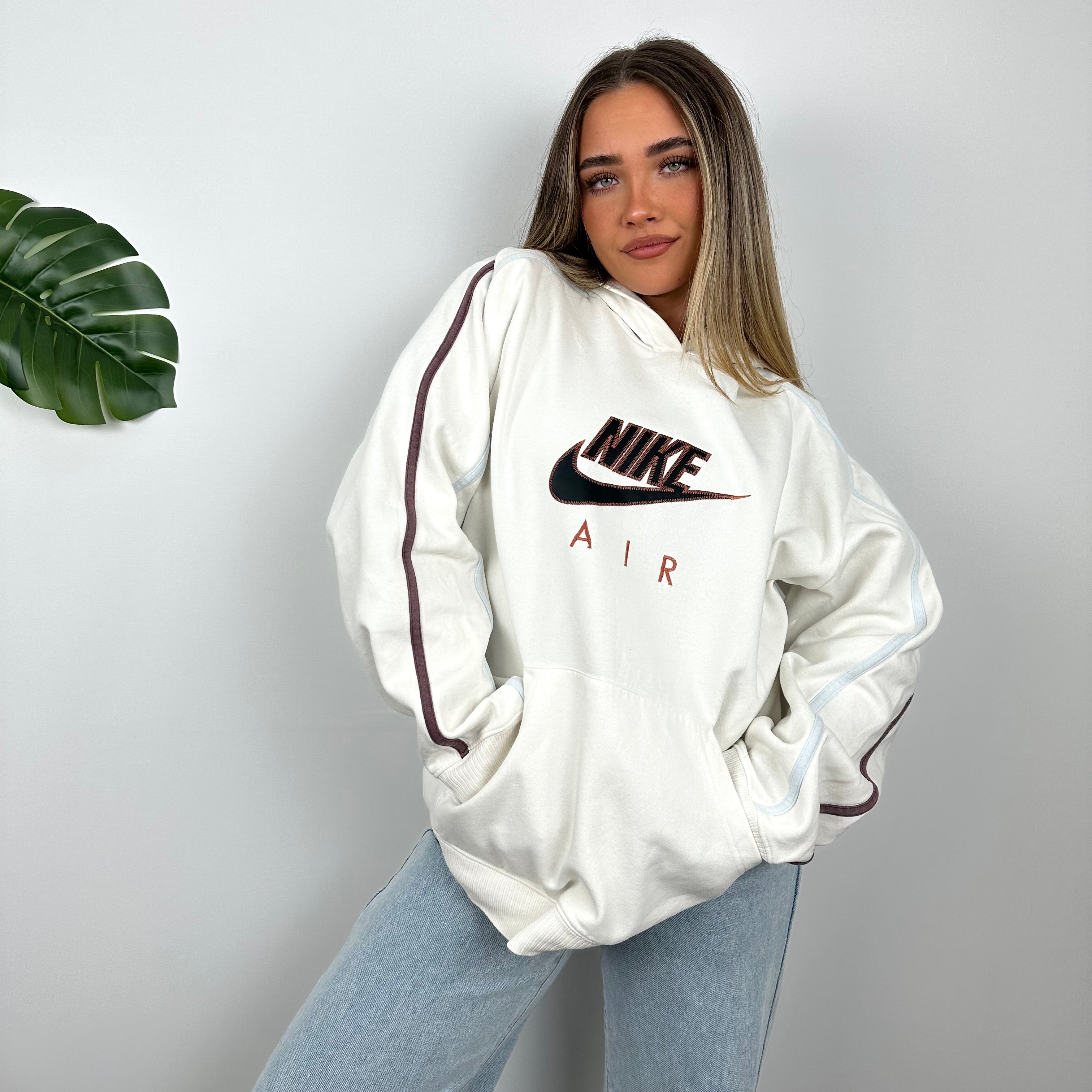 Nike Air RARE White Embroidered Spell Out Hoodie (L)