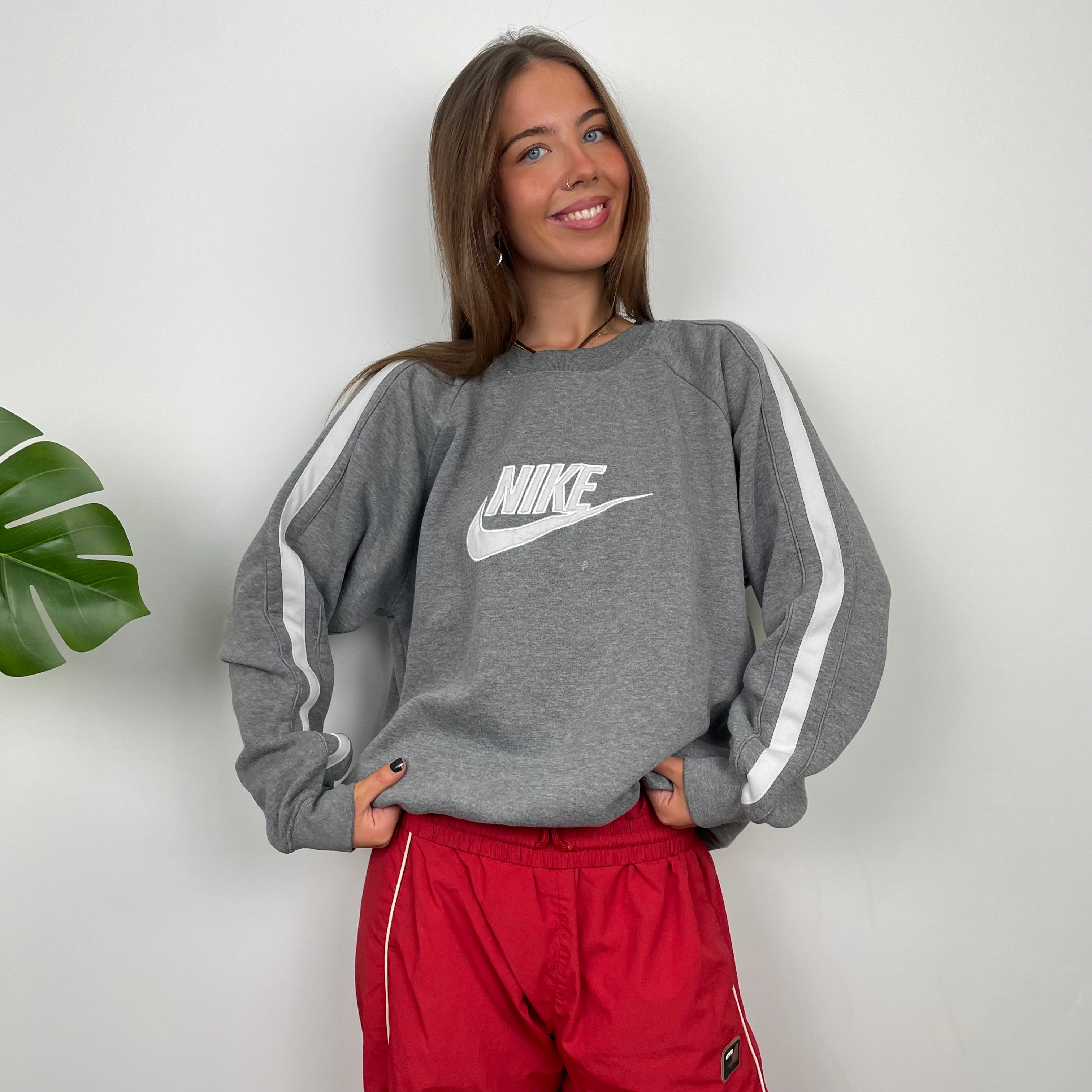 Nike Grey Embroidered Spell Out Sweatshirt (M)