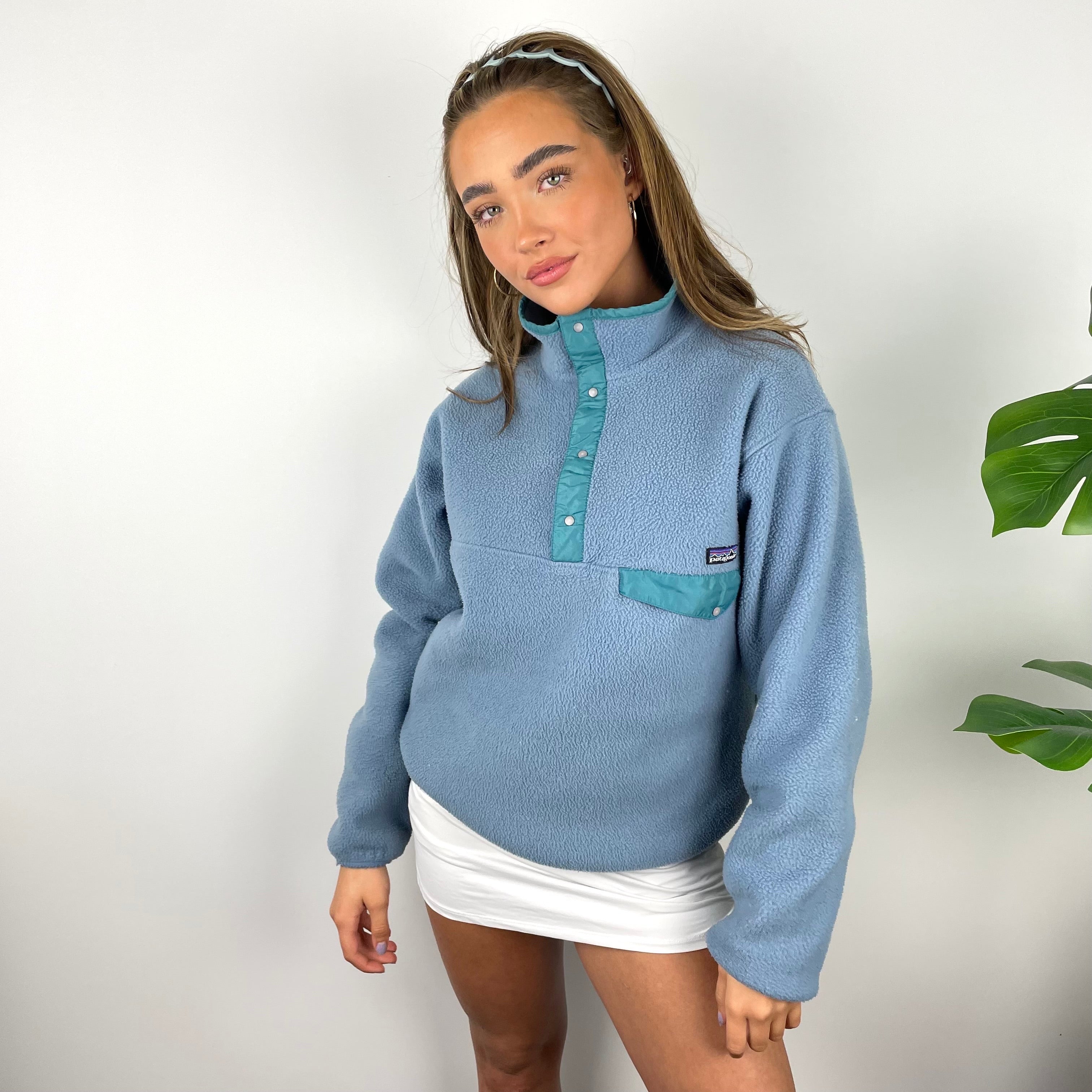 Patagonia RARE Baby Blue Embroidered Spell Out Teddy Bear Fleece Button Sweatshirt (M)