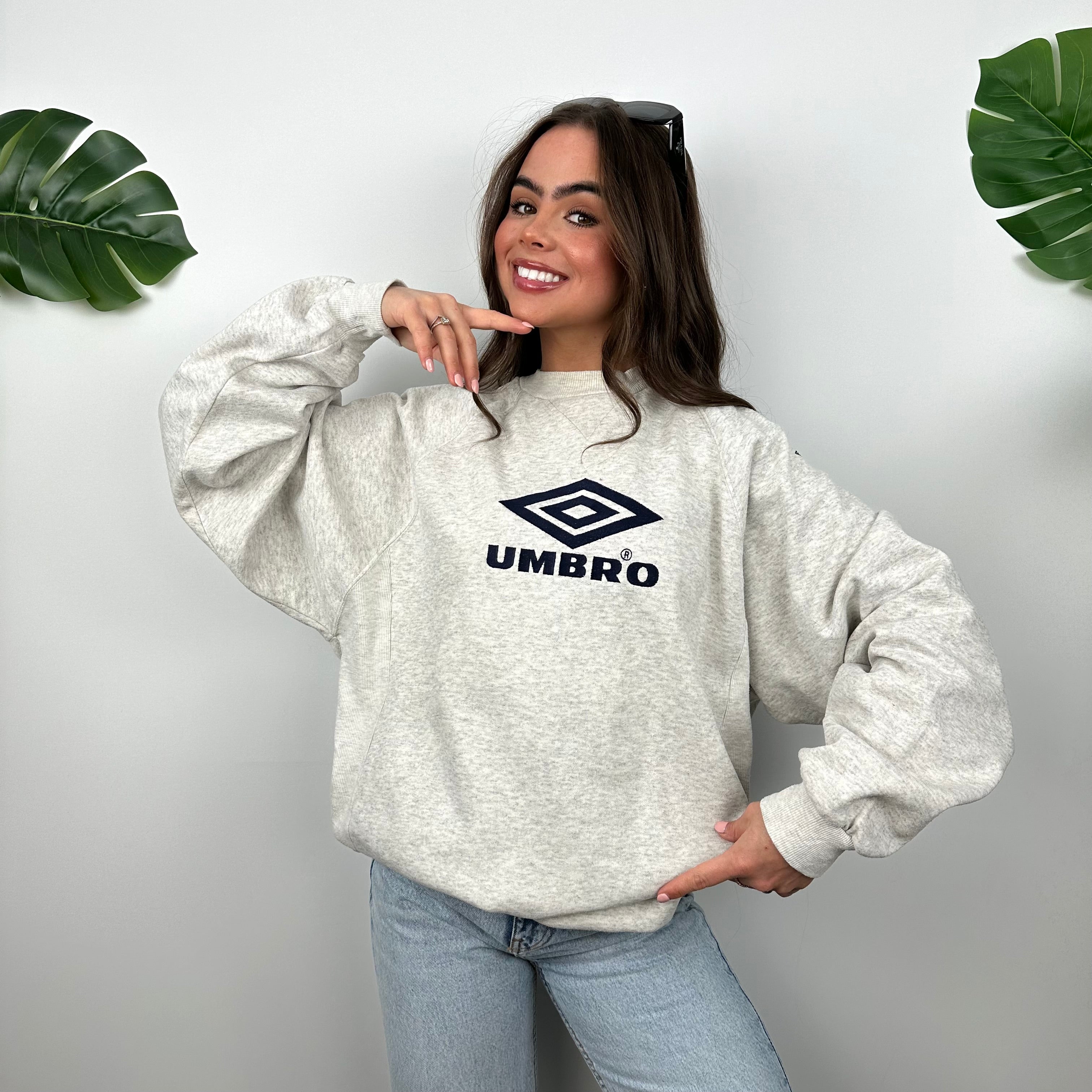 Umbro Grey Embroidered Spell Out Sweatshirt (L)