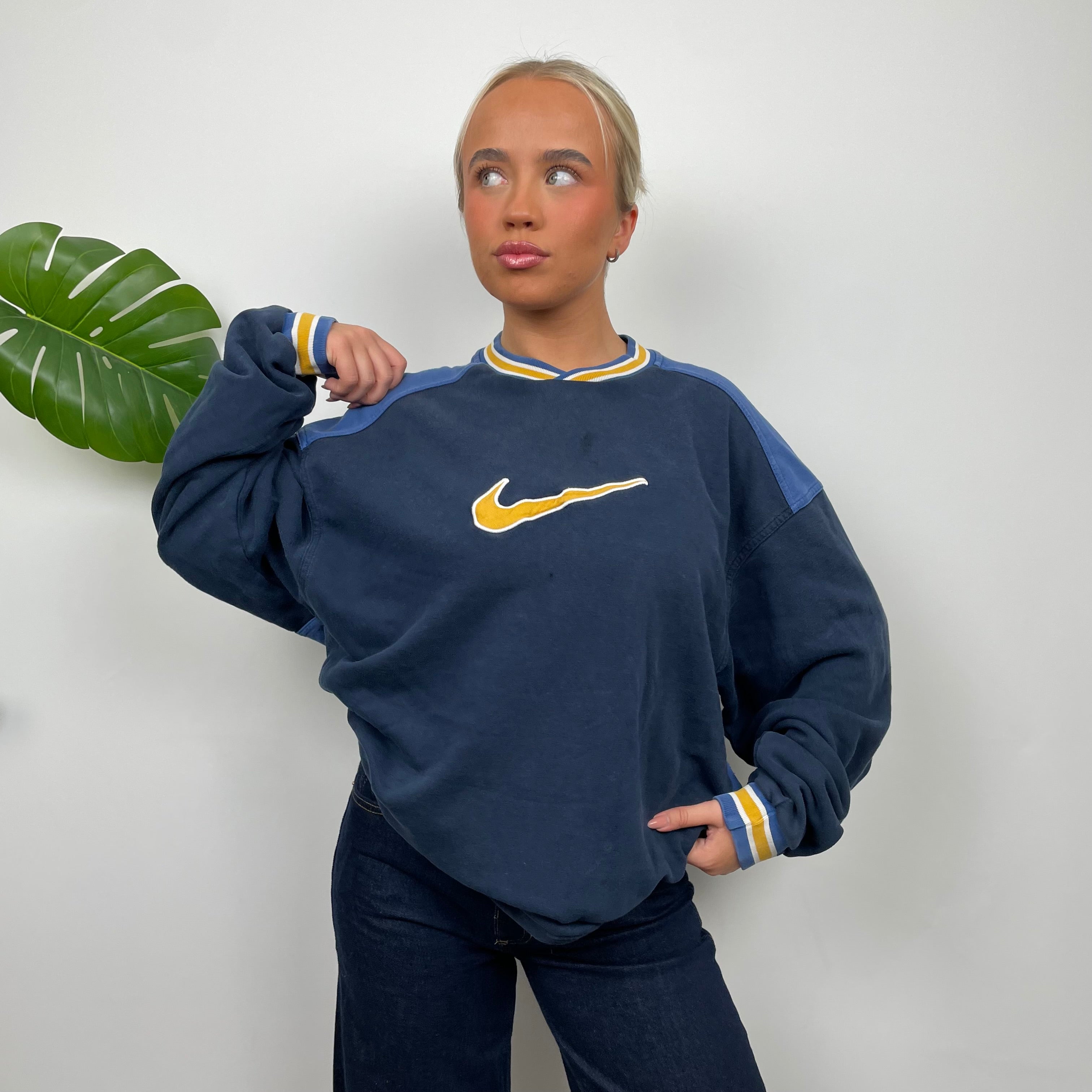 Nike Navy Embroidered Centre Swoosh Sweatshirt (L)