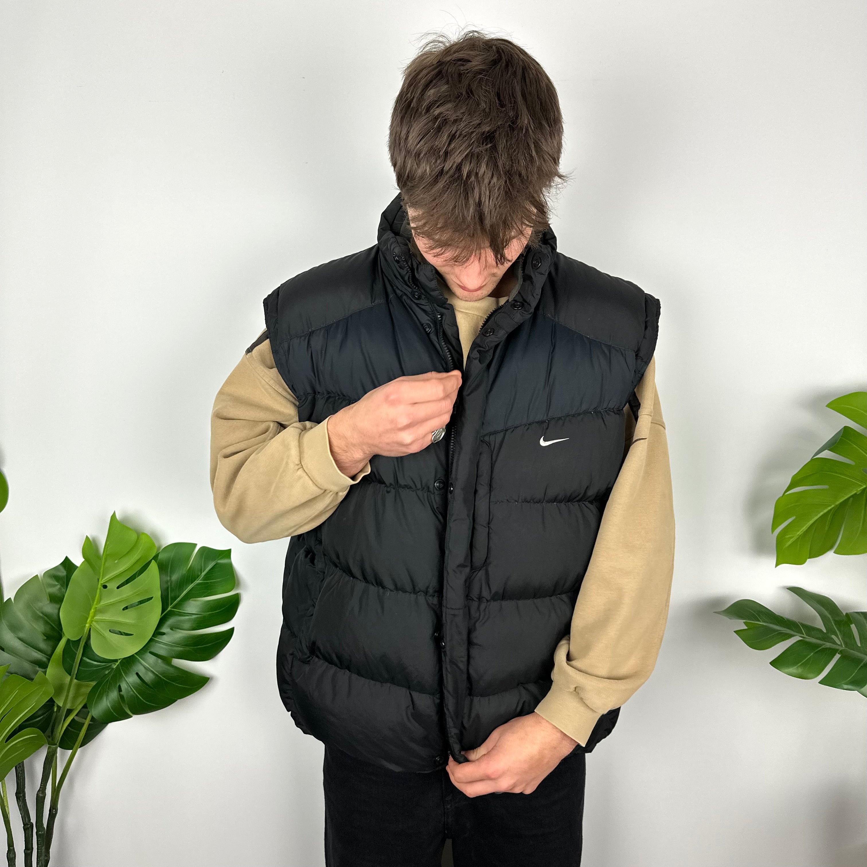 Nike Black Embroidered Swoosh Puffer Gilet (M)