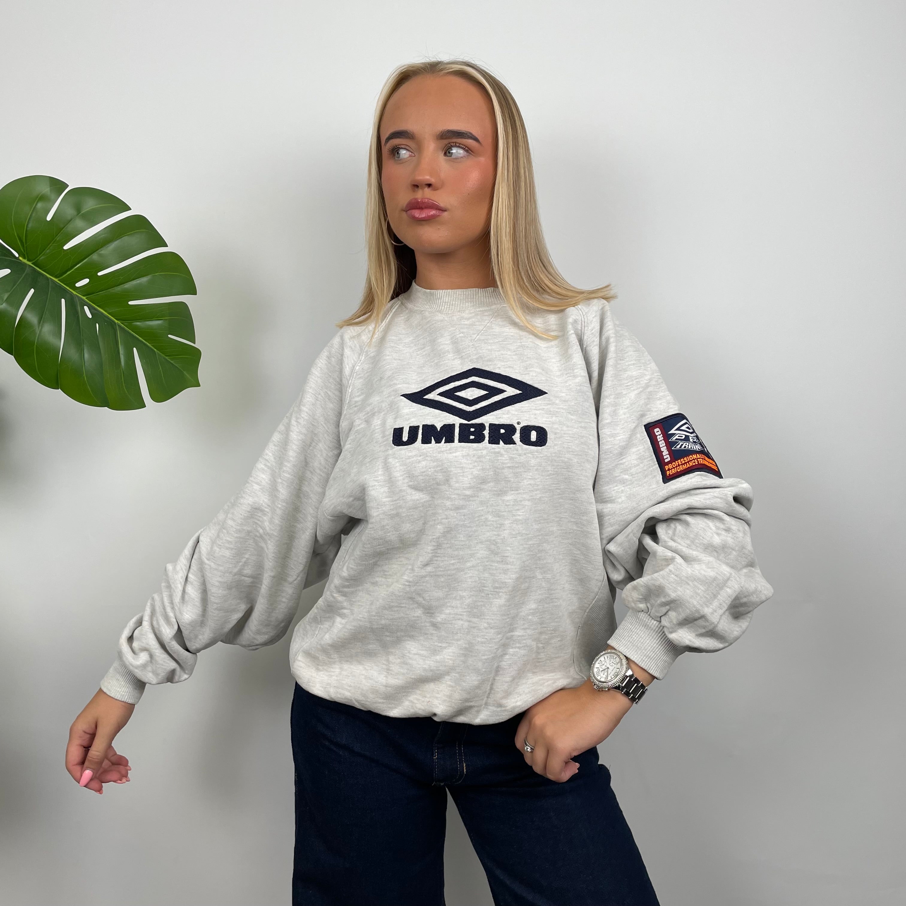 Umbro Grey Embroidered Spell Out Sweatshirt (M)