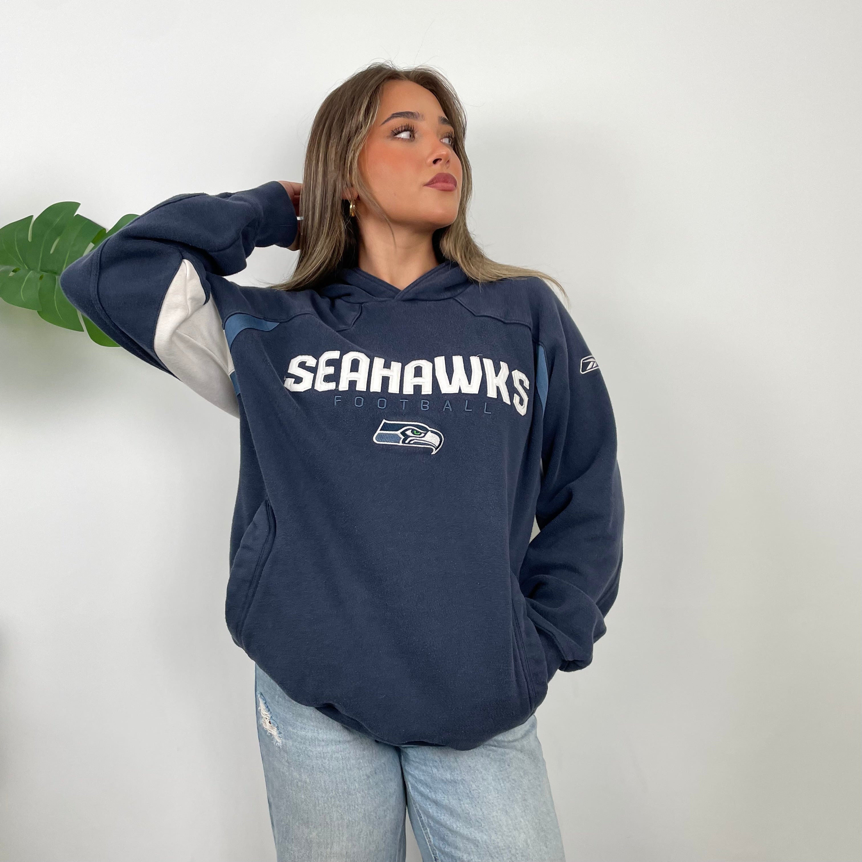 NFL Seattle Seahawks Navy Embroidered Spell Out Sweatshirt (M)