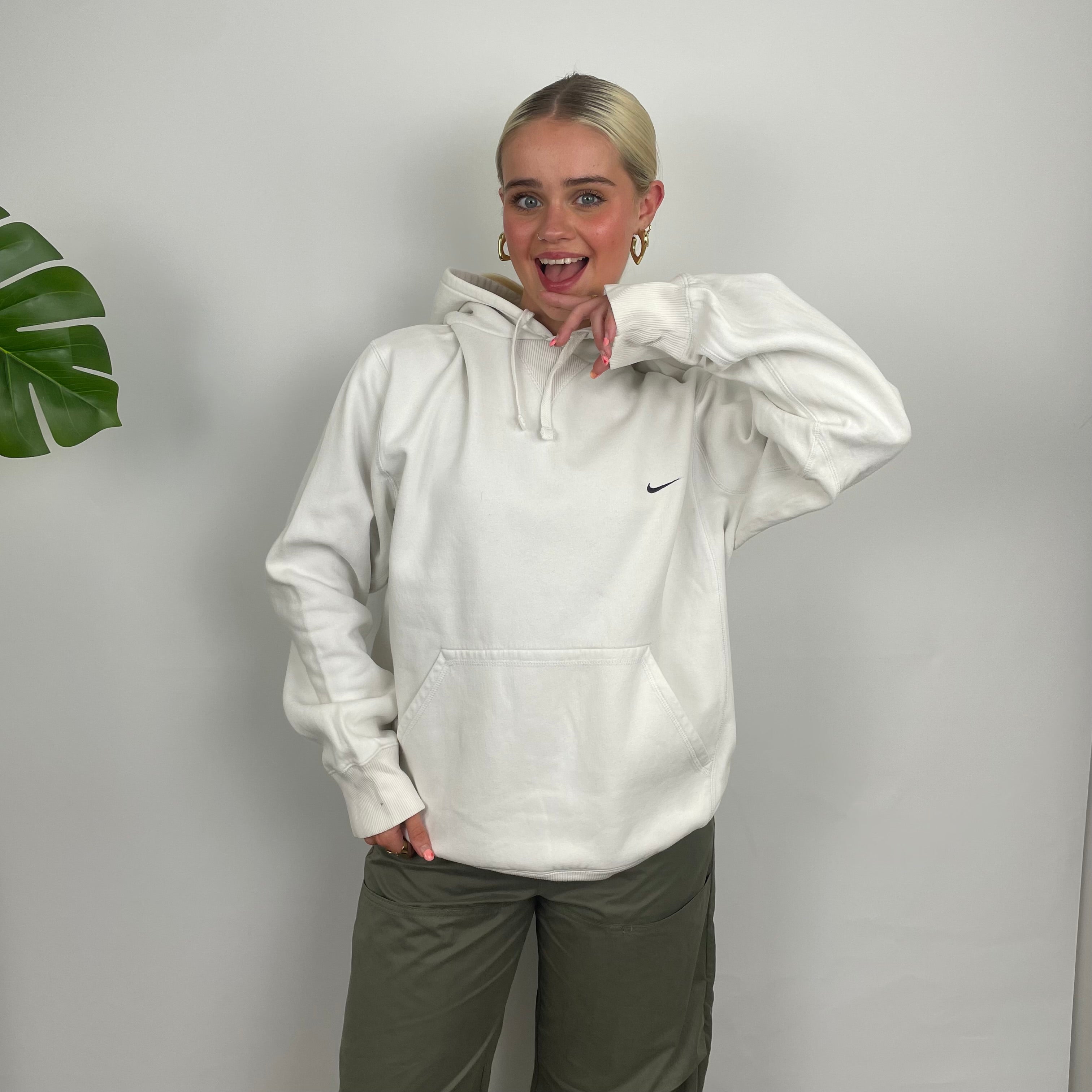 Nike White Embroidered Swoosh Hoodie (M)