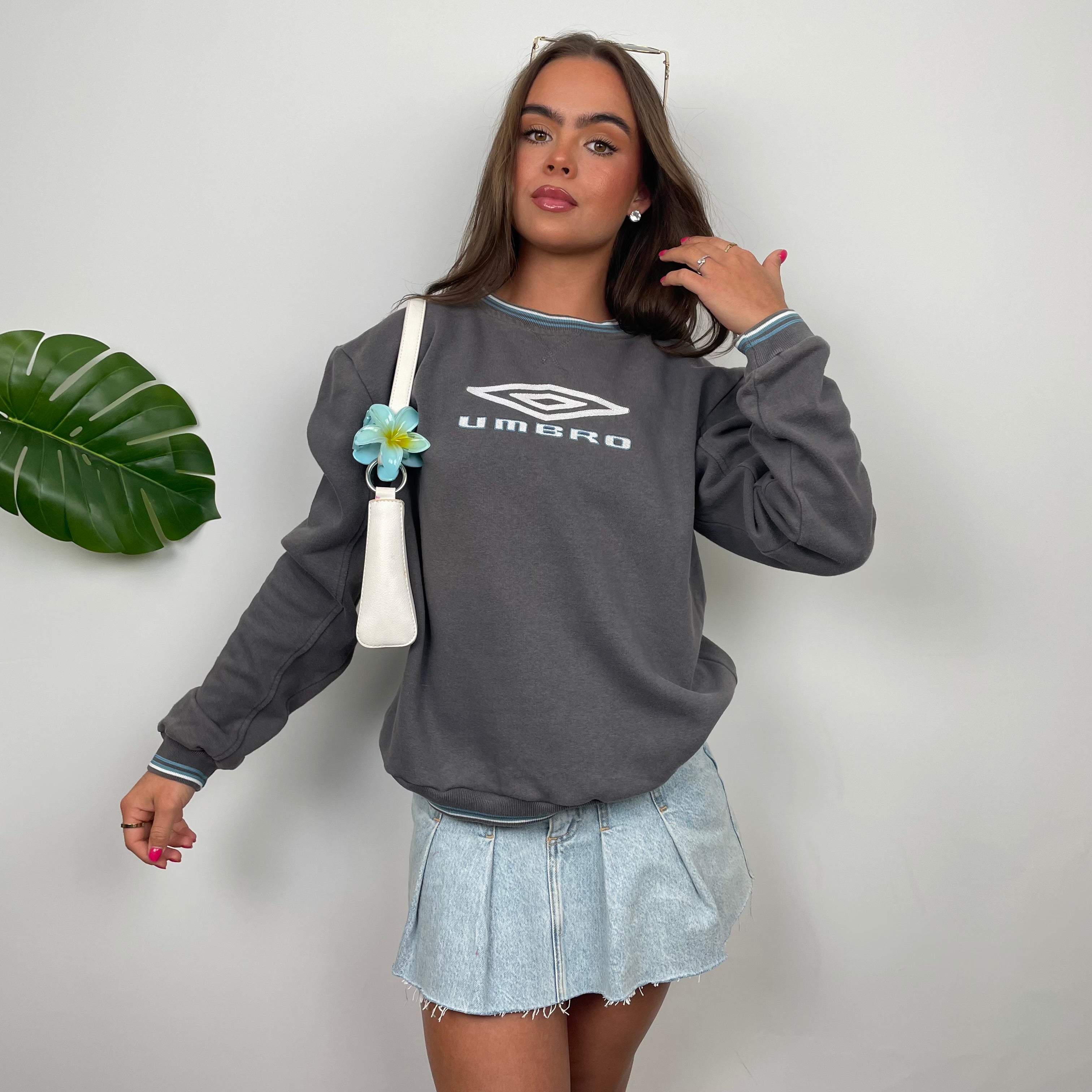 Umbro Grey Embroidered Spell Out Sweatshirt (M)