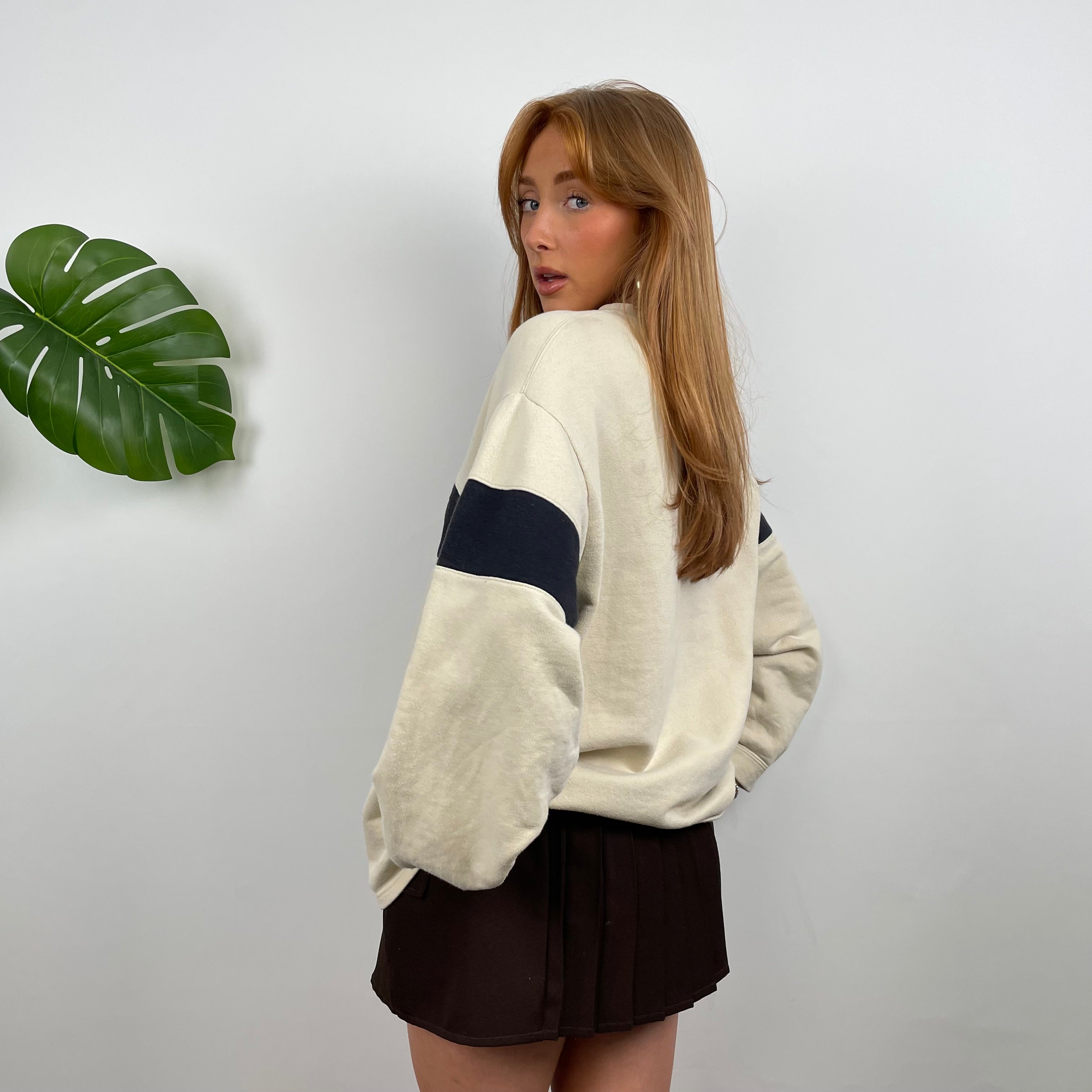 Timberland Beige Embroidered Spell Out Sweatshirt (M)