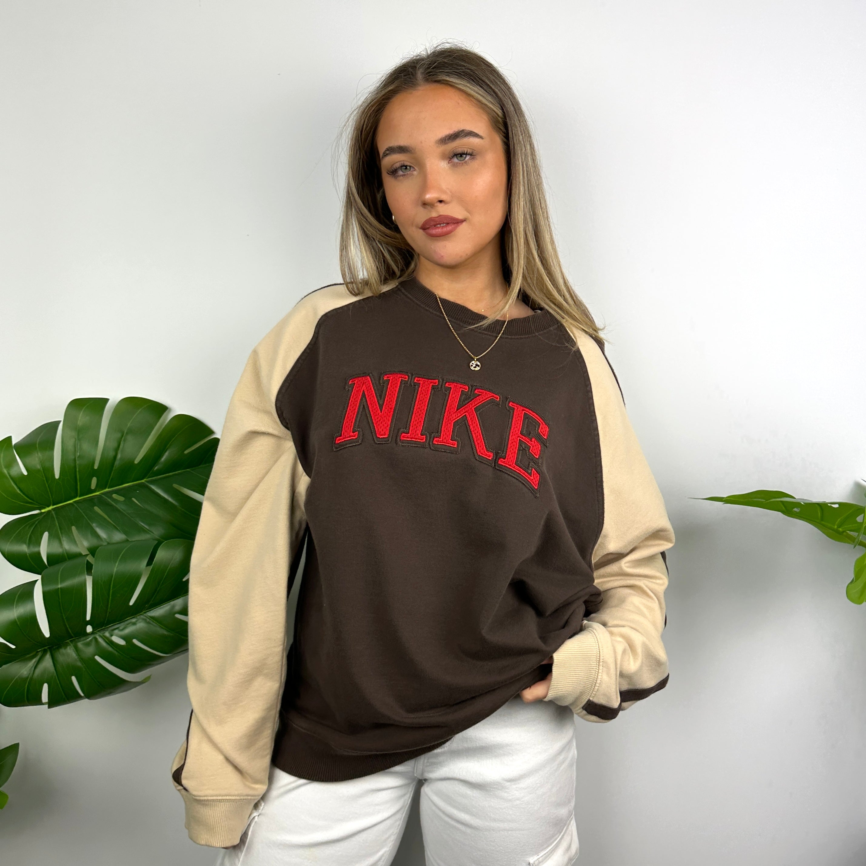 Nike Brown Embroidered Spell Out Sweatshirt (XL)