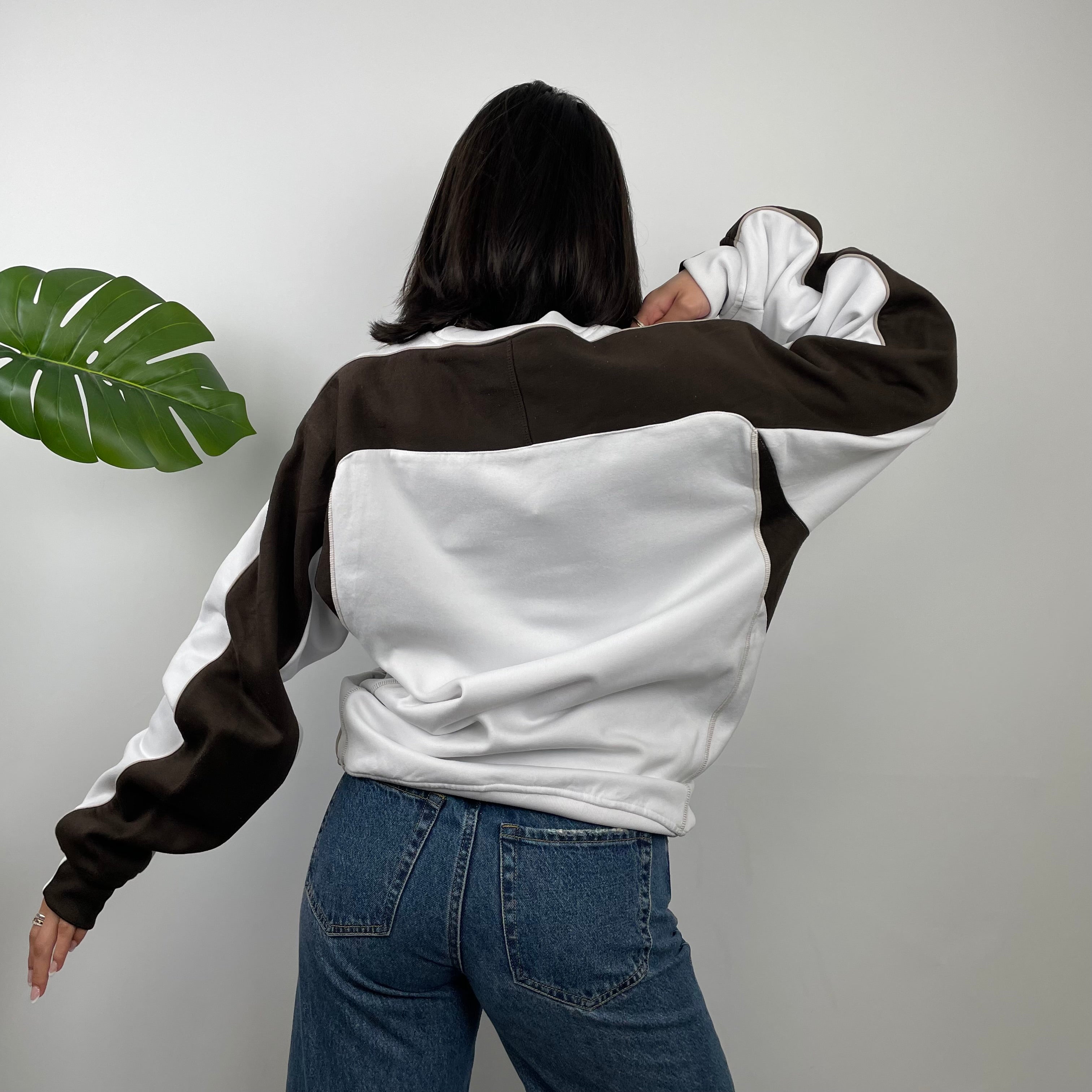 Umbro White Embroidered Spell Out Sweatshirt (XL)