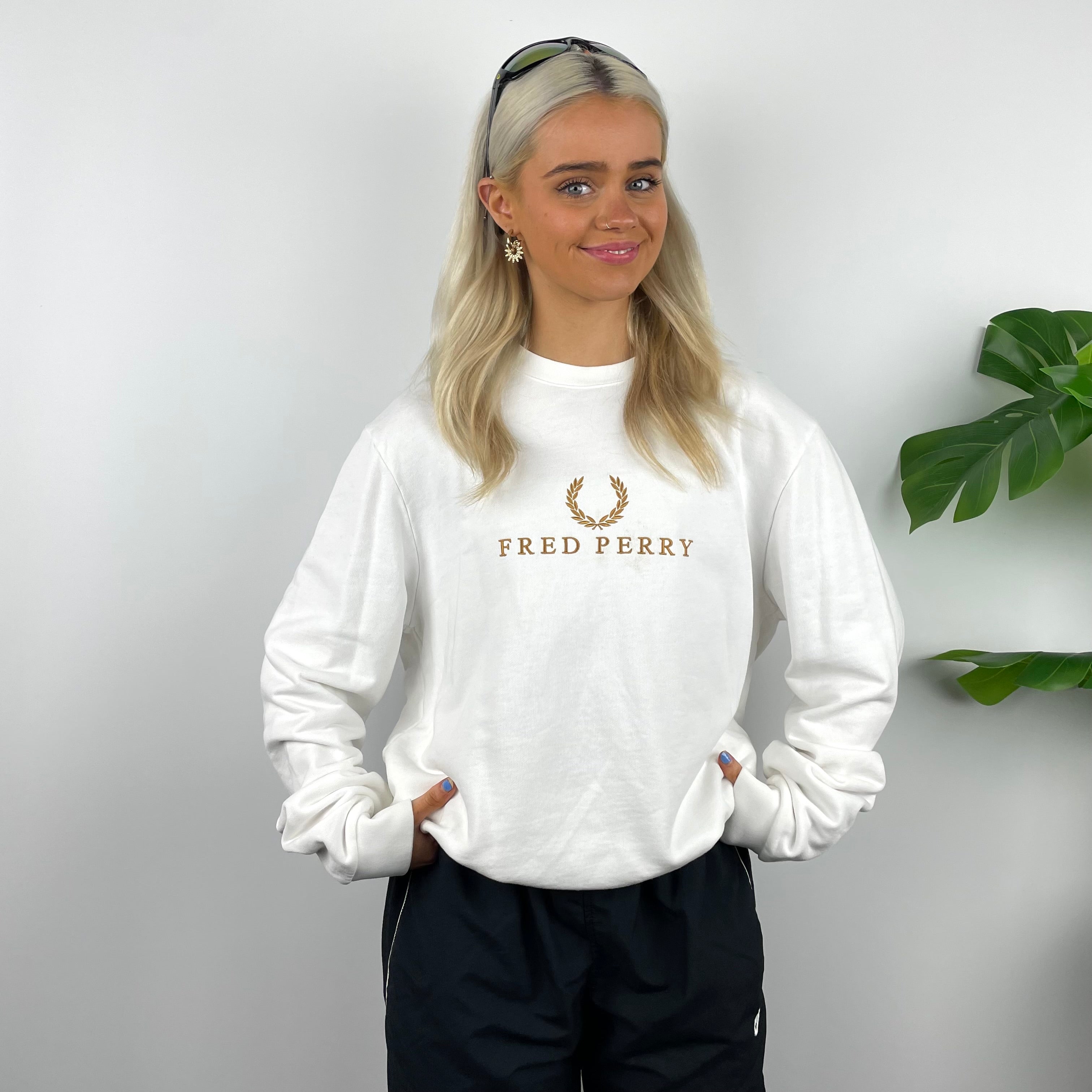 Fred Perry RARE White Embroidered Spell Out Sweatshirt (M)