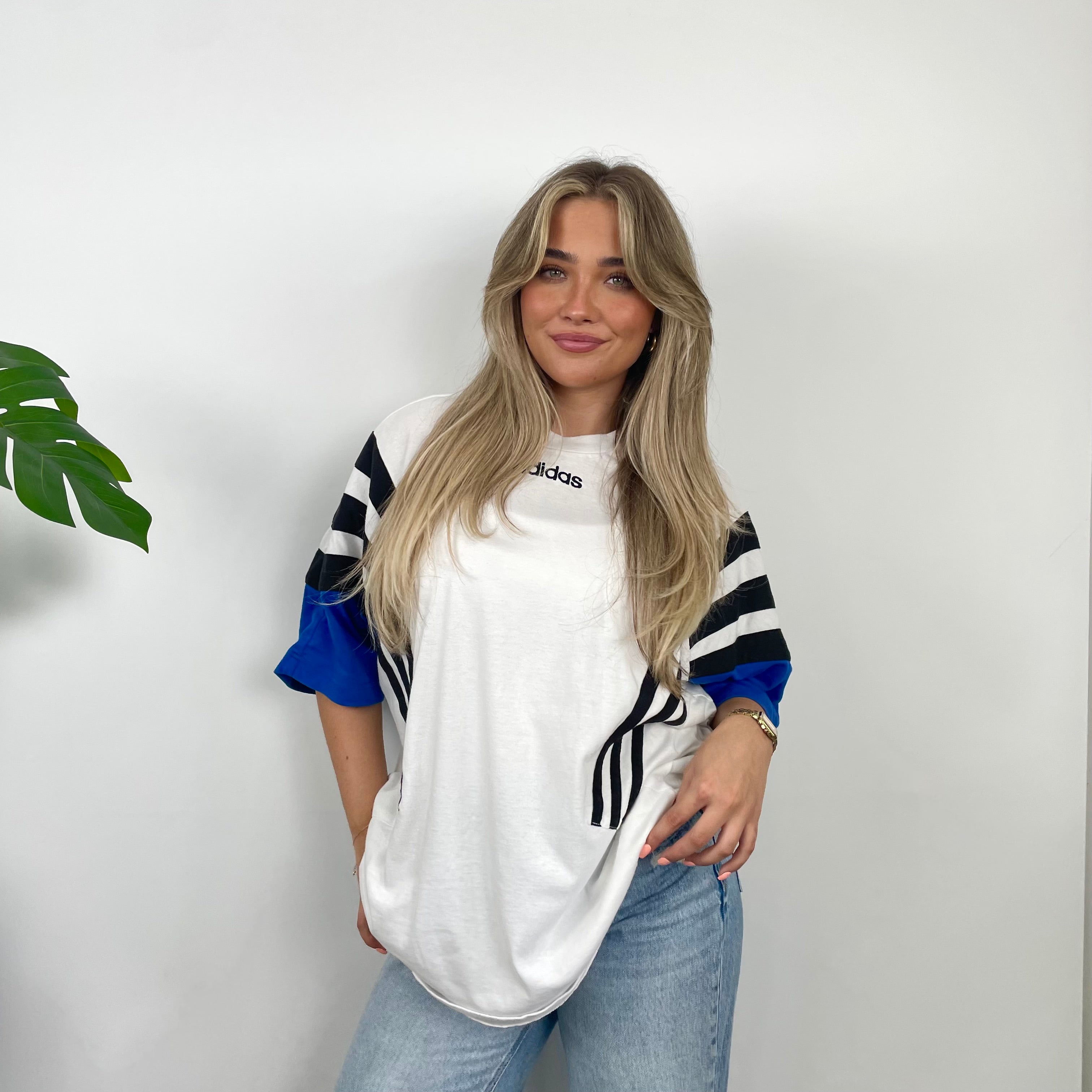 Adidas White Embroidered Spell Out T Shirt (L)