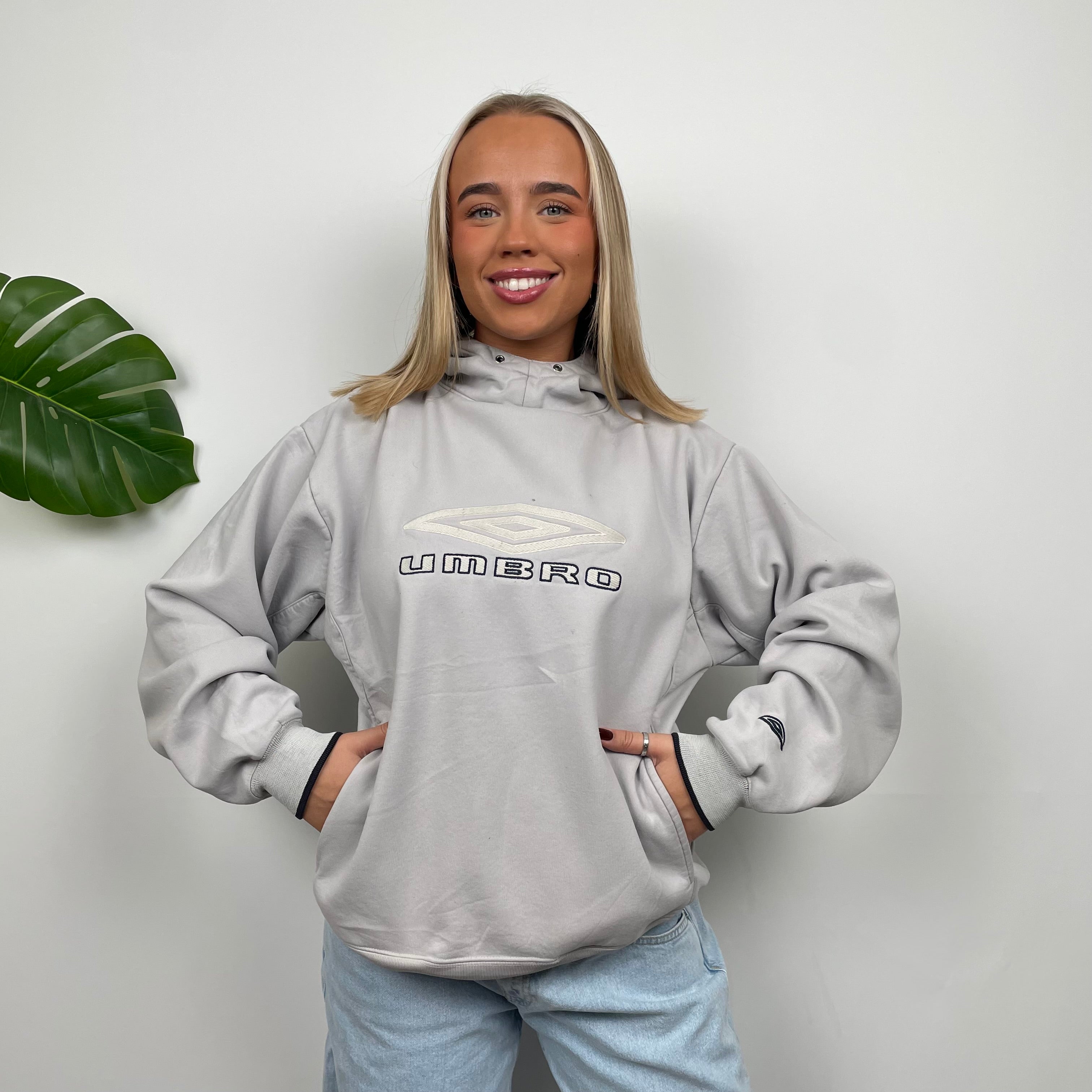 Umbro RARE Grey Embroidered Spell Out Hoodie (M)