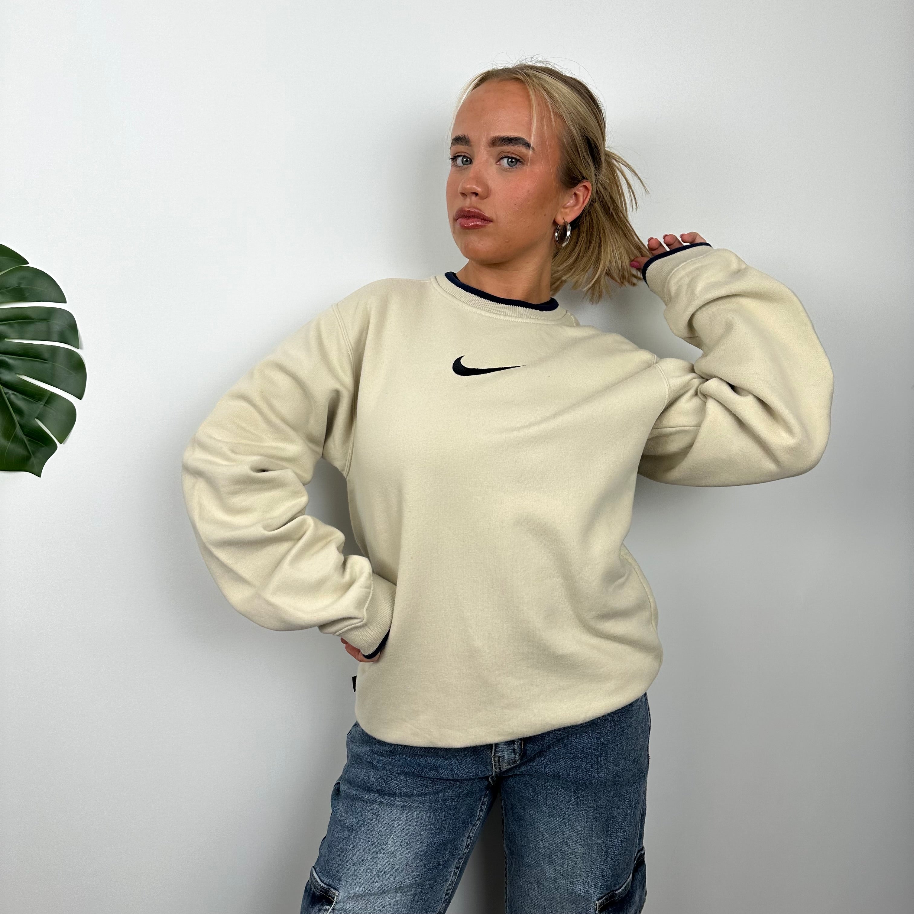 Nike Cream Embroidered Swoosh Sweatshirt (M)