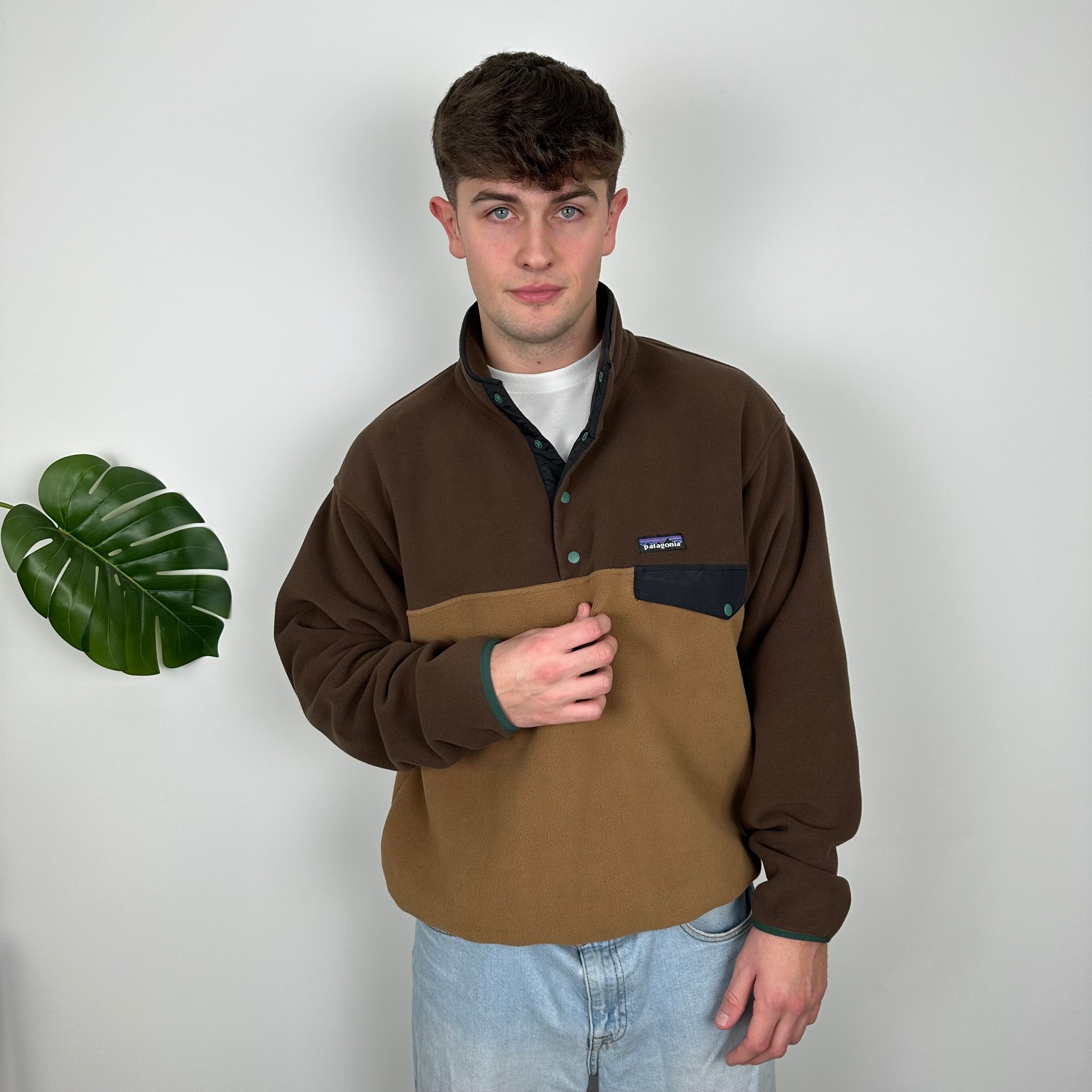 Patagonia Brown Embroidered Spell Out Teddy Bear Fleece Sweatshirt (L)