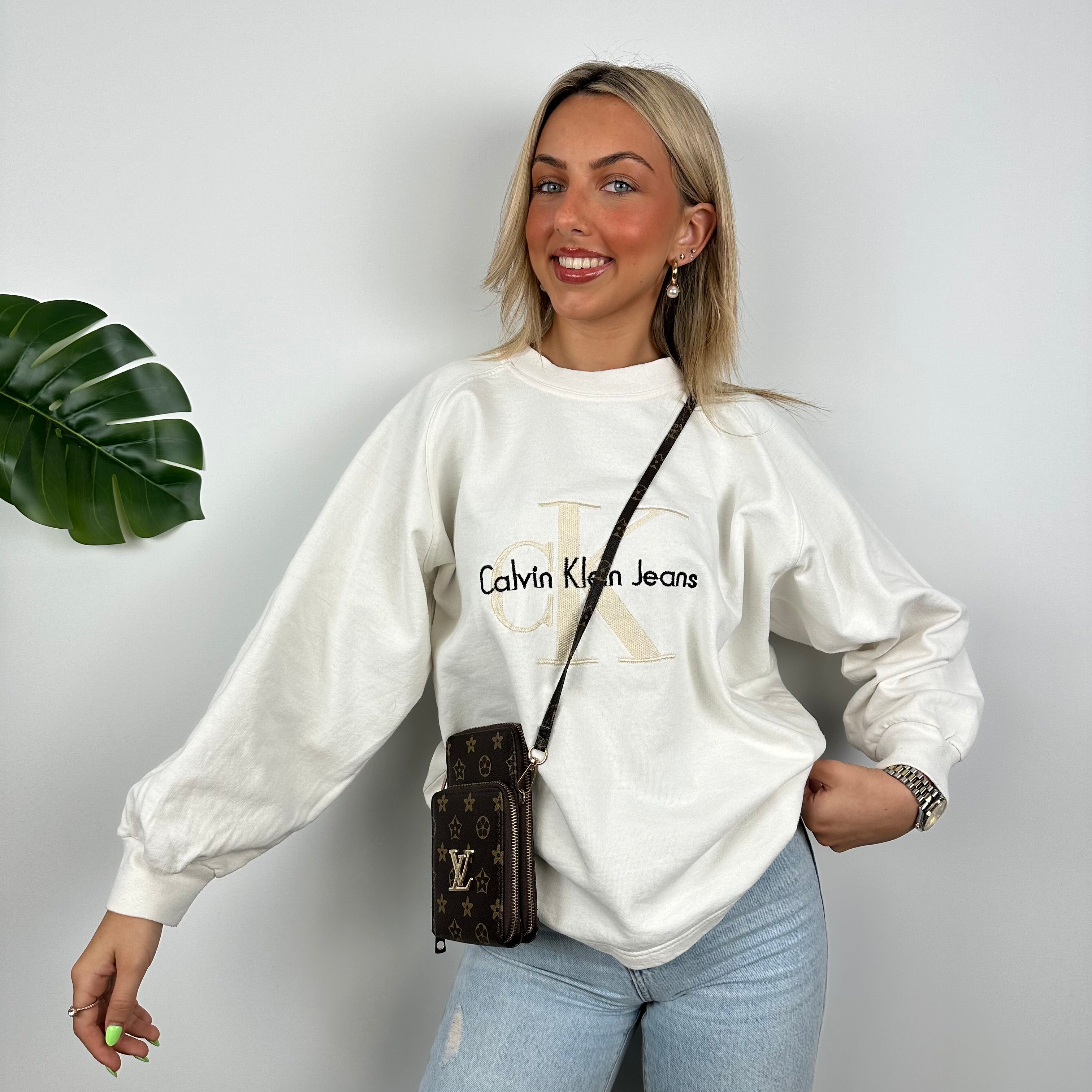 Calvin Klein RARE Cream Embroidered Spell Out Sweatshirt (M)