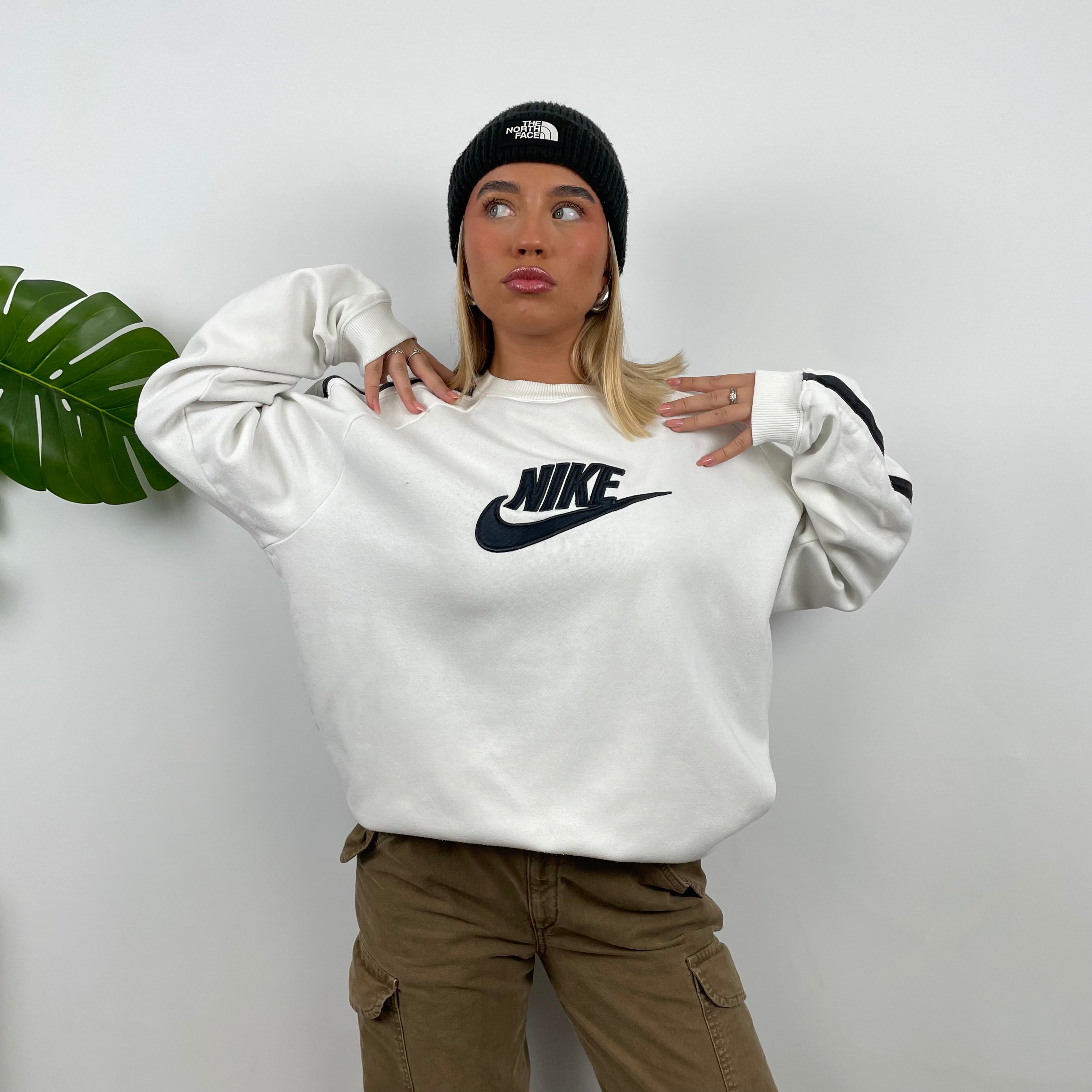 Nike White Embroidered Spell Out Sweatshirt (M)