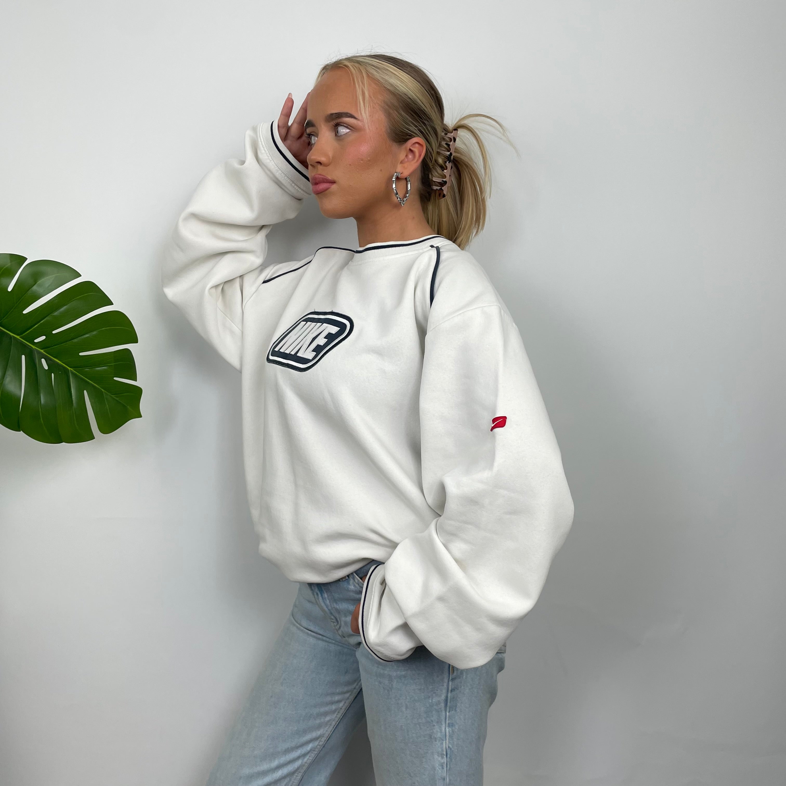 Nike RARE White Embroidered Spell Out Sweatshirt as worn by Molly Mae (XL)