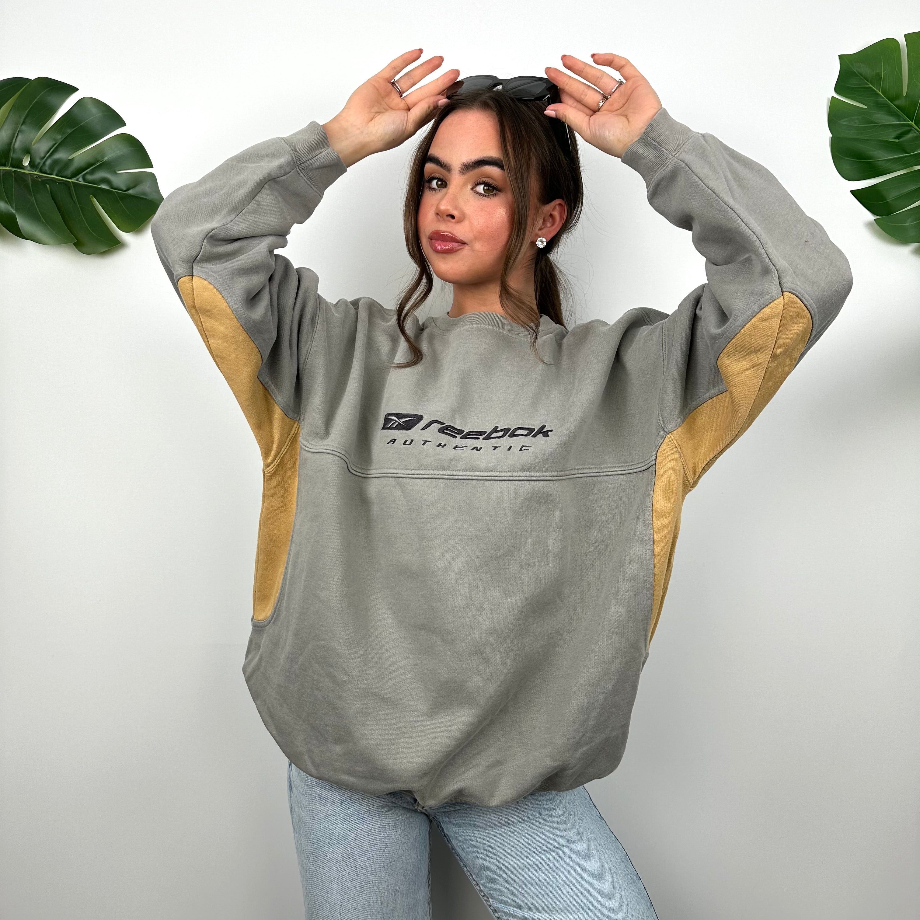 Reebok Grey Embroidered Spell Out Sweatshirt (M)