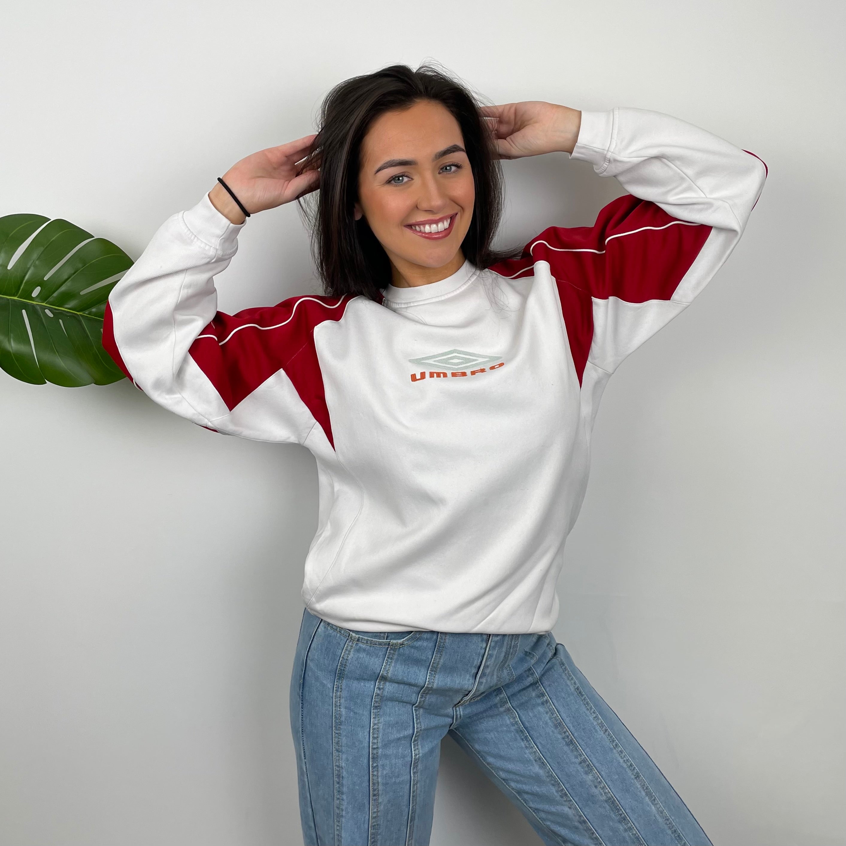 Umbro White Embroidered Spell Out Sweatshirt (L)