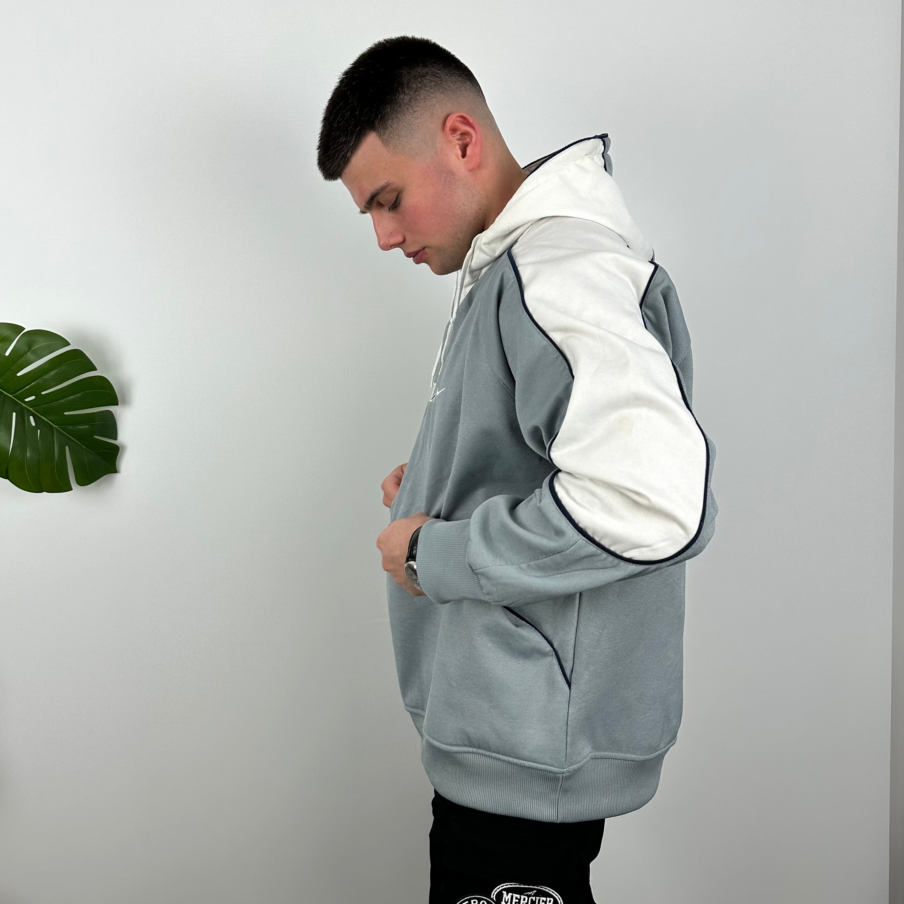 Nike Air Max RARE Grey Embroidered Spell Out Hoodie (L)