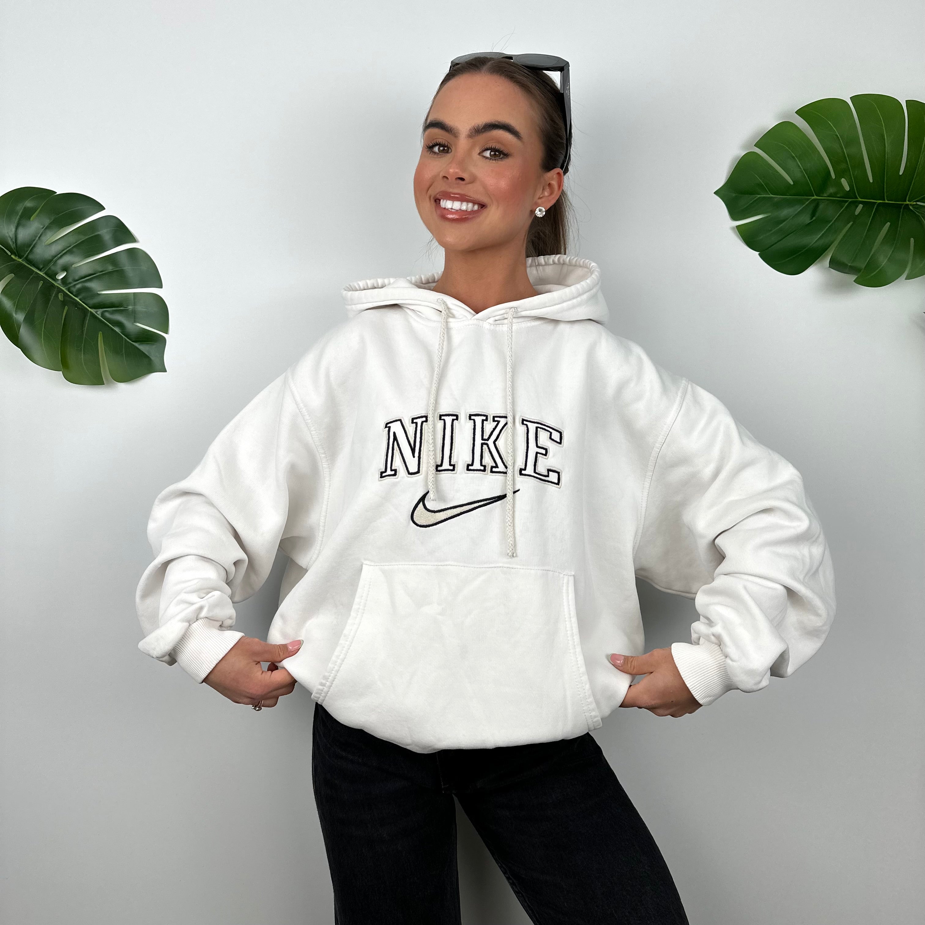 Nike White Embroidered Spell Out Hoodie (M)