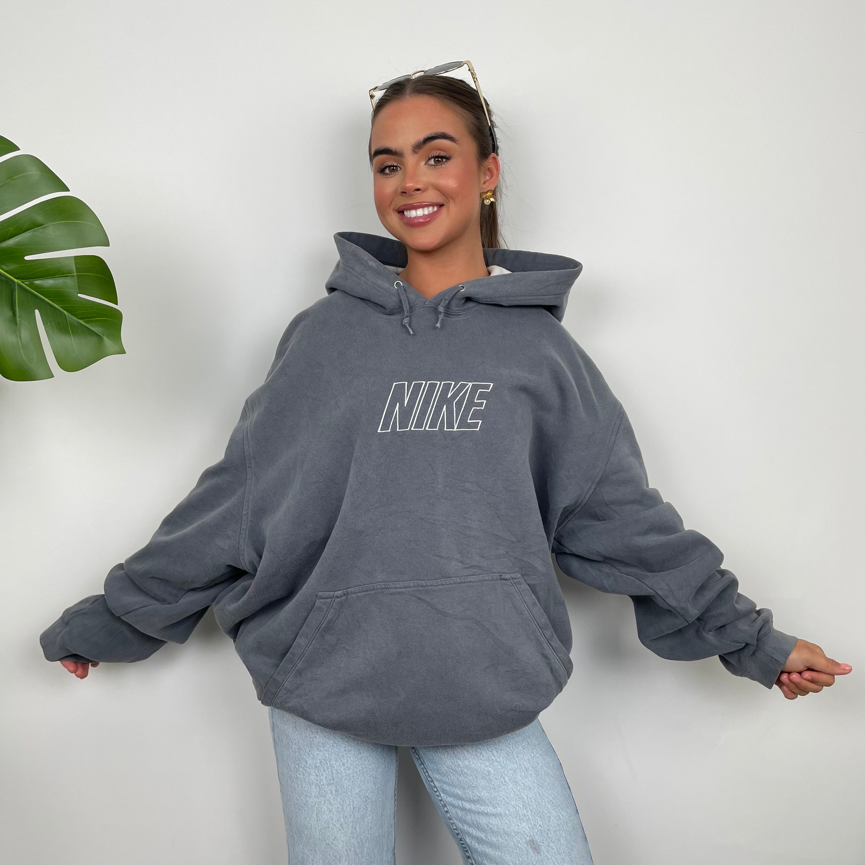 Nike Grey Embroidered Spell Out Hoodie (XXL)