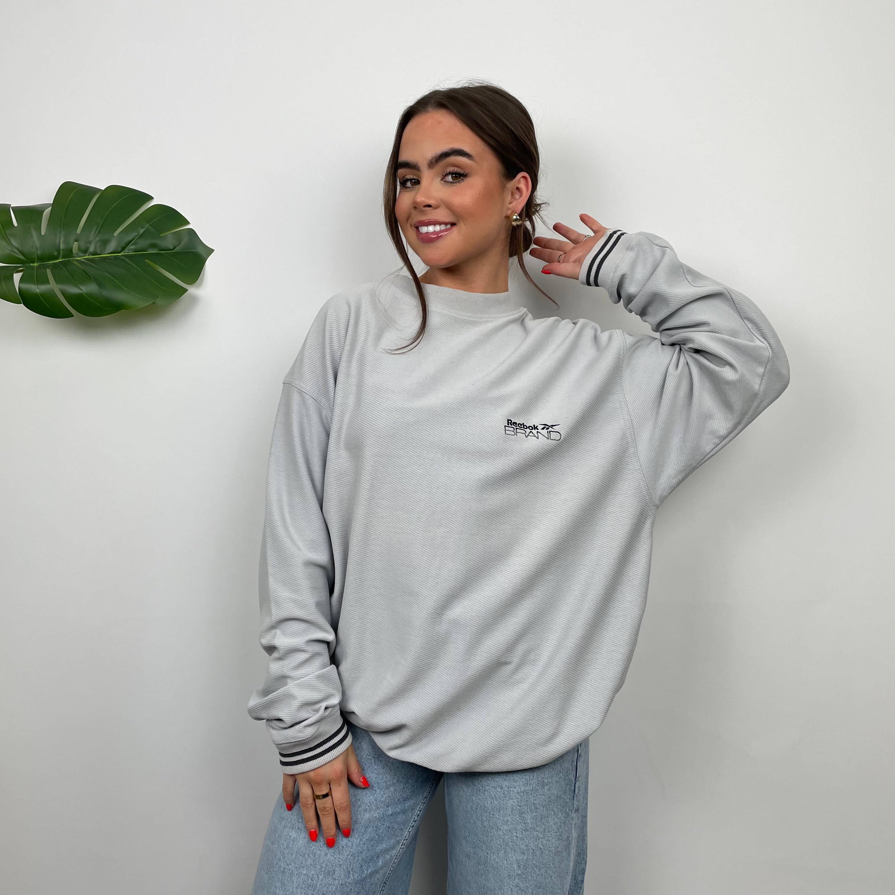 Reebok Brand Grey Embroidered Spell Out Sweatshirt (XXL)