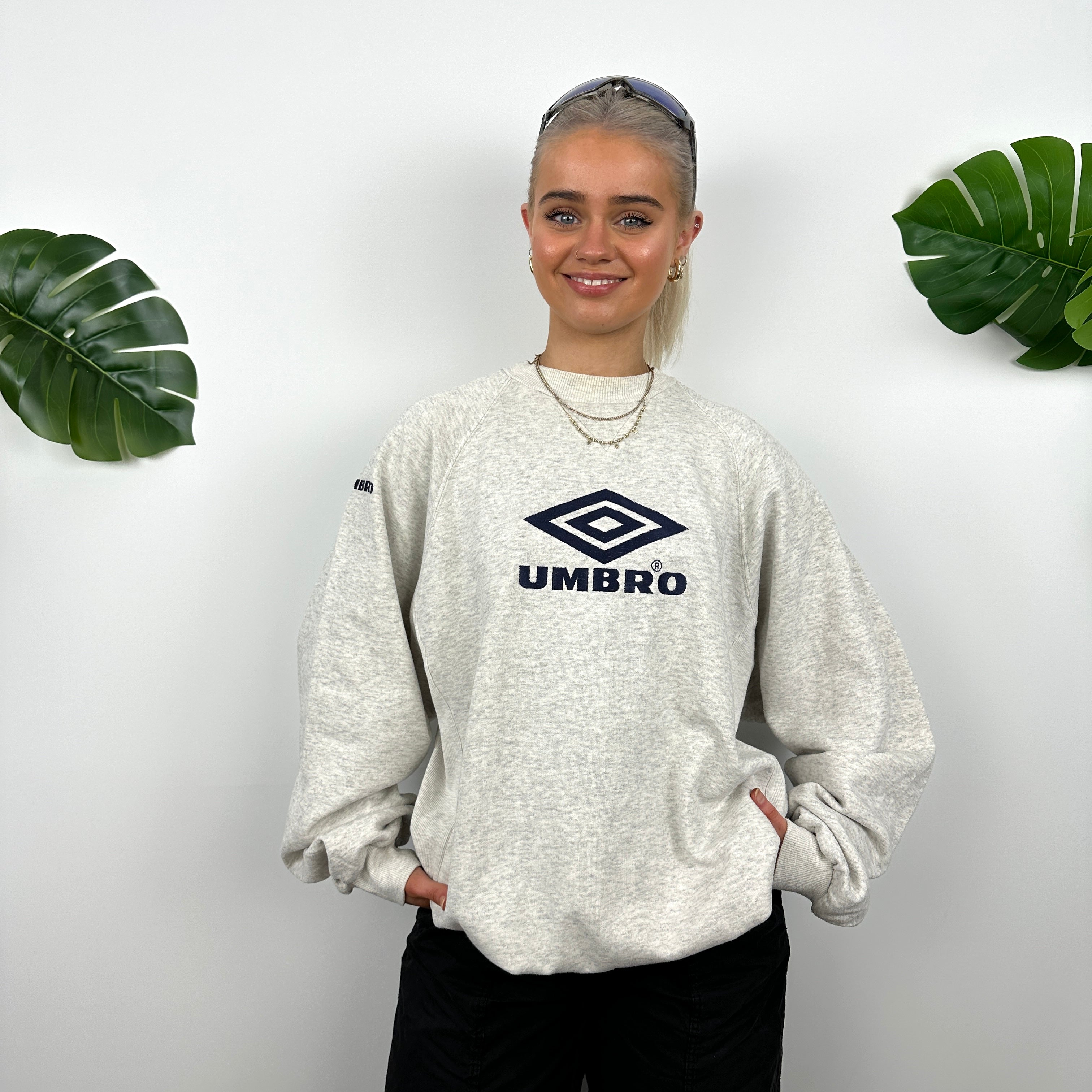 Umbro Grey Embroidered Spell Out Sweatshirt (L)