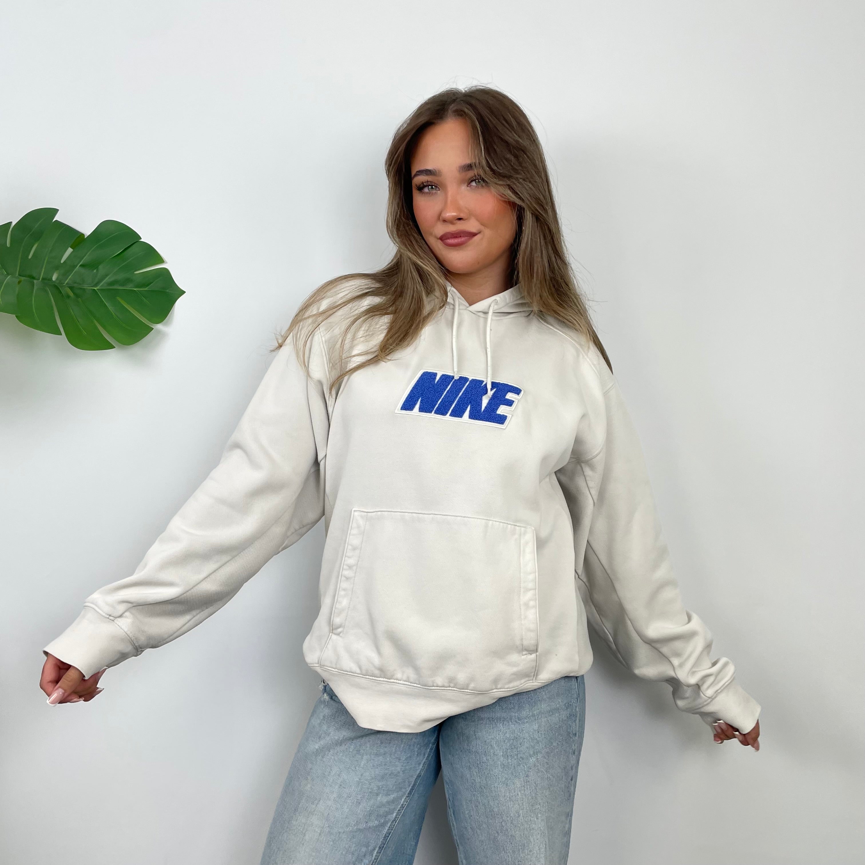 Nike White Embroidered Spell Out Hoodie (M)