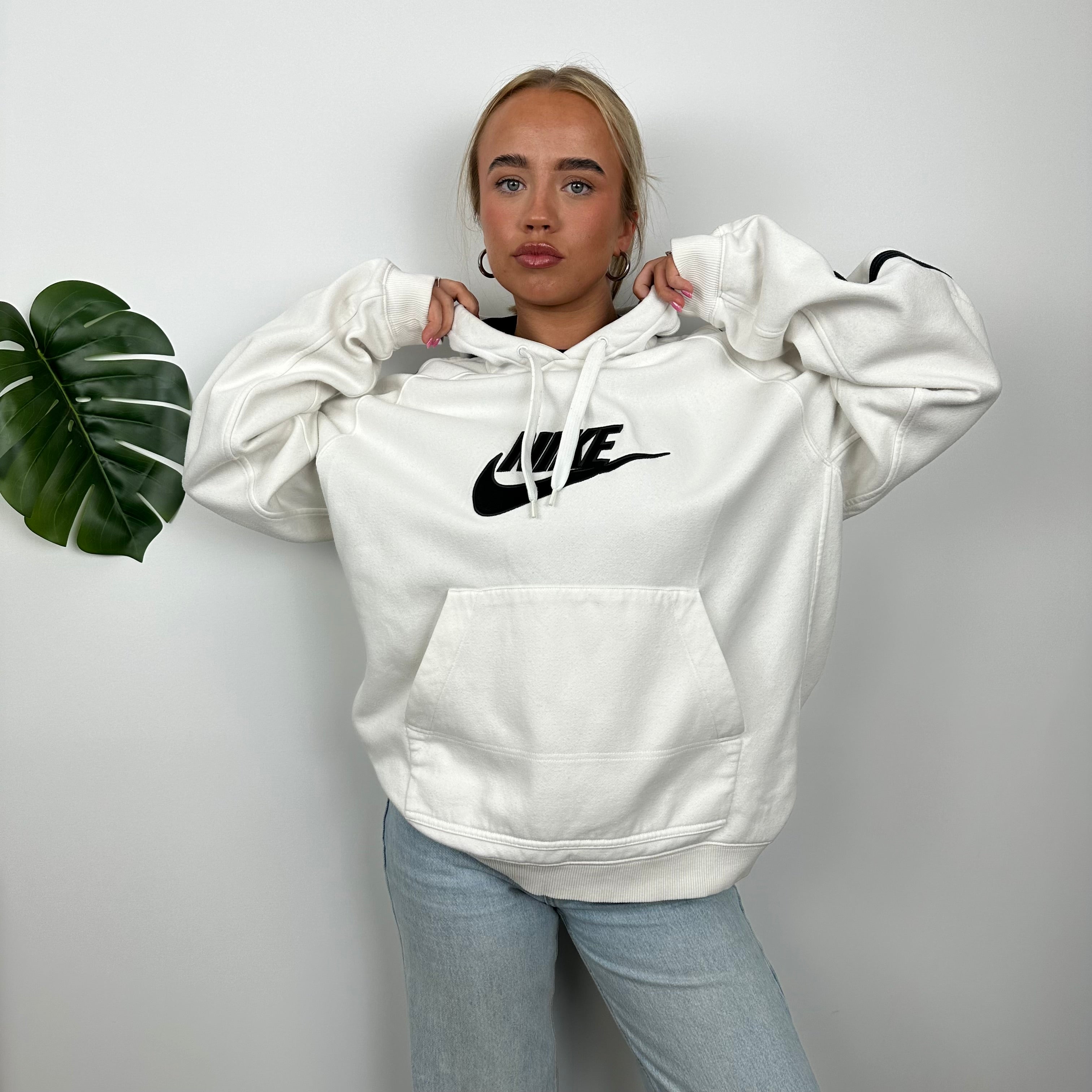 Nike RARE White Embroidered Spell out Hoodie (XL)