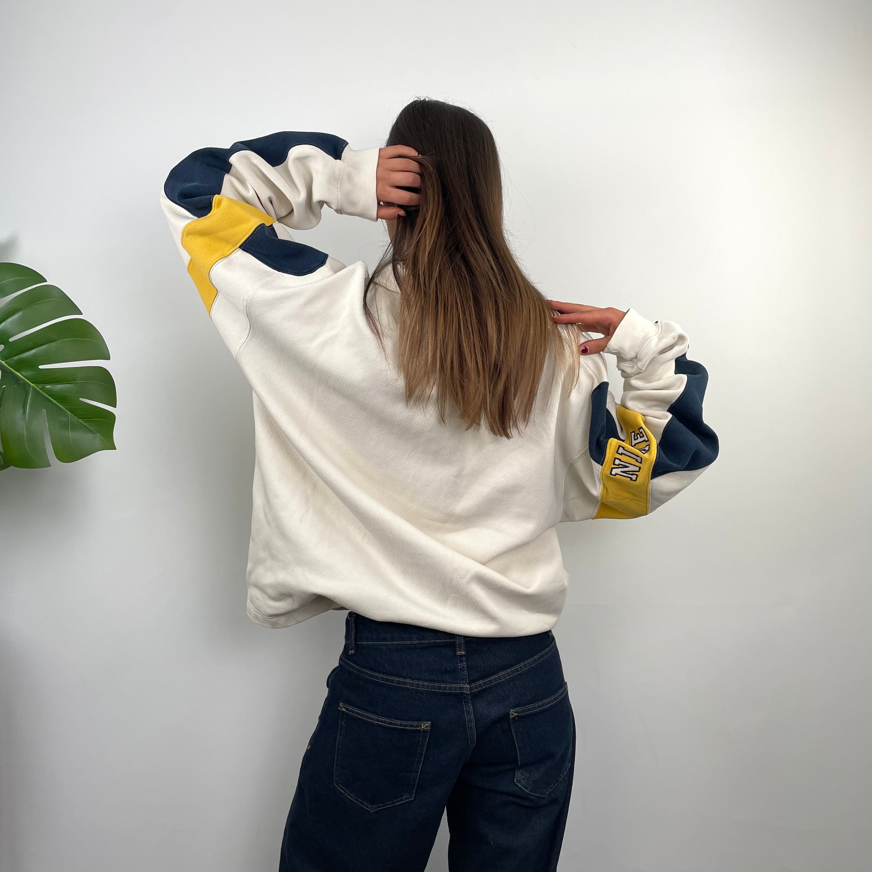 Nike RARE Cream Embroidered Spell Quarter Zip Sweatshirt (L)