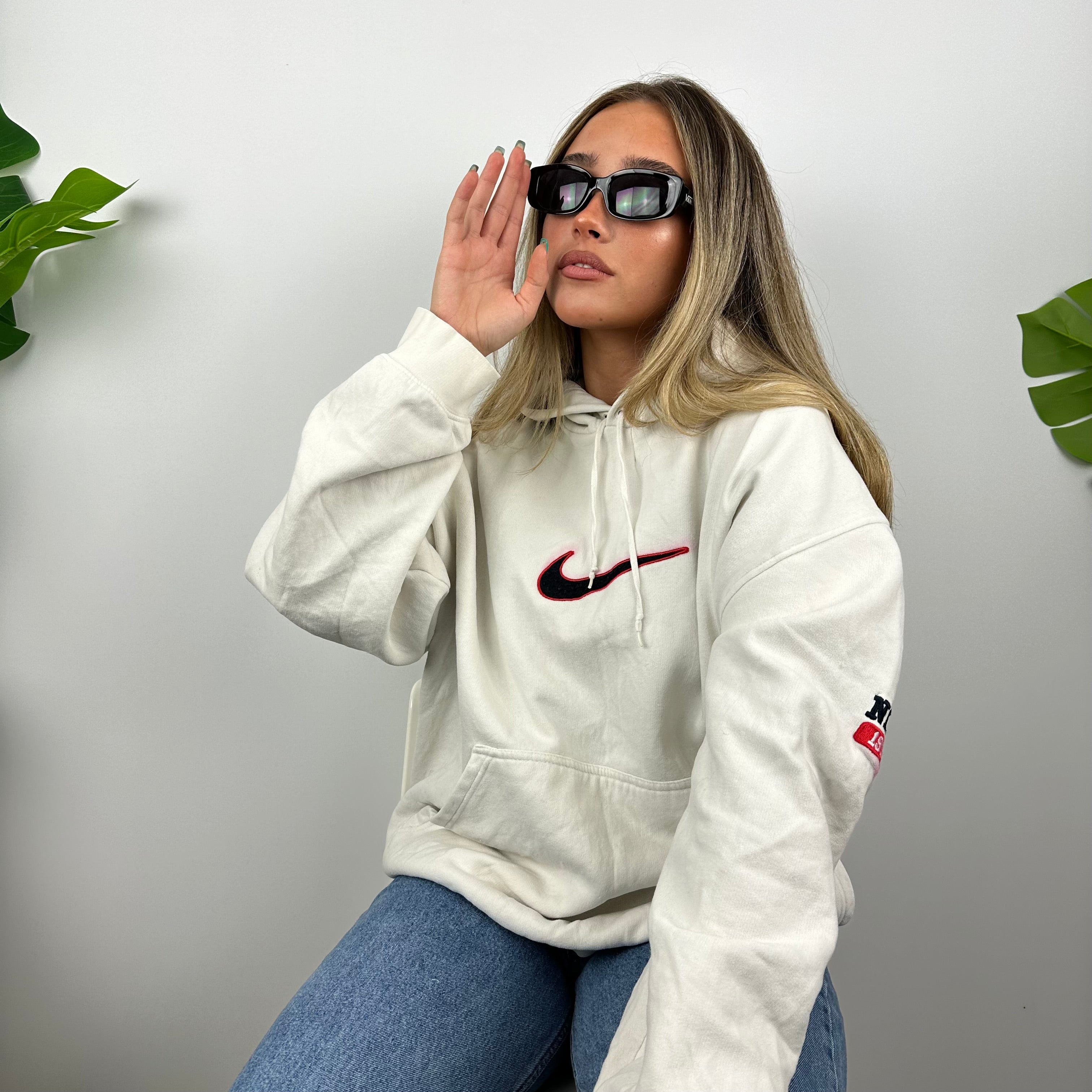 Nike RARE White Embroidered Swoosh Hoodie (L)