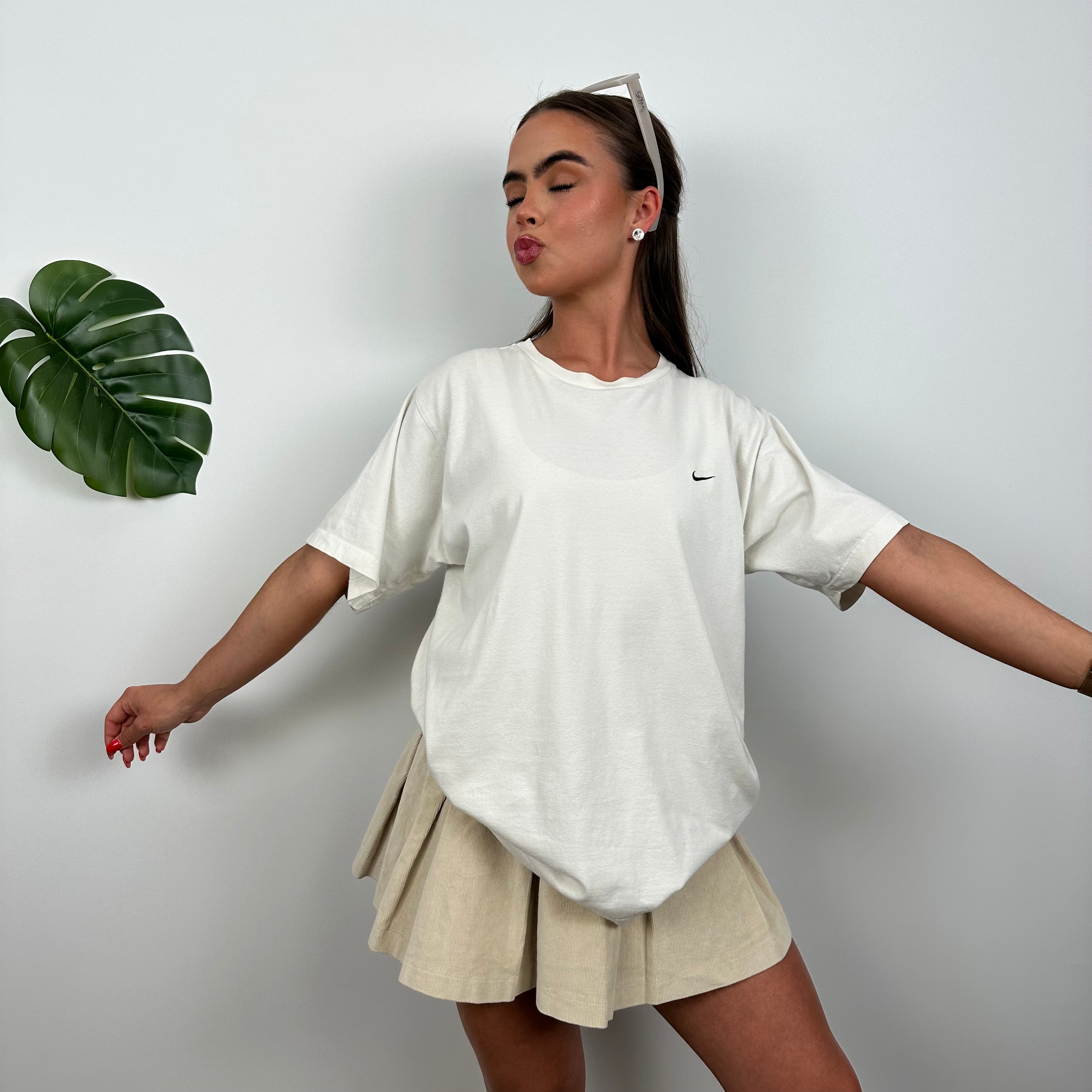 Nike RARE White Embroidered Swoosh T Shirt (M)