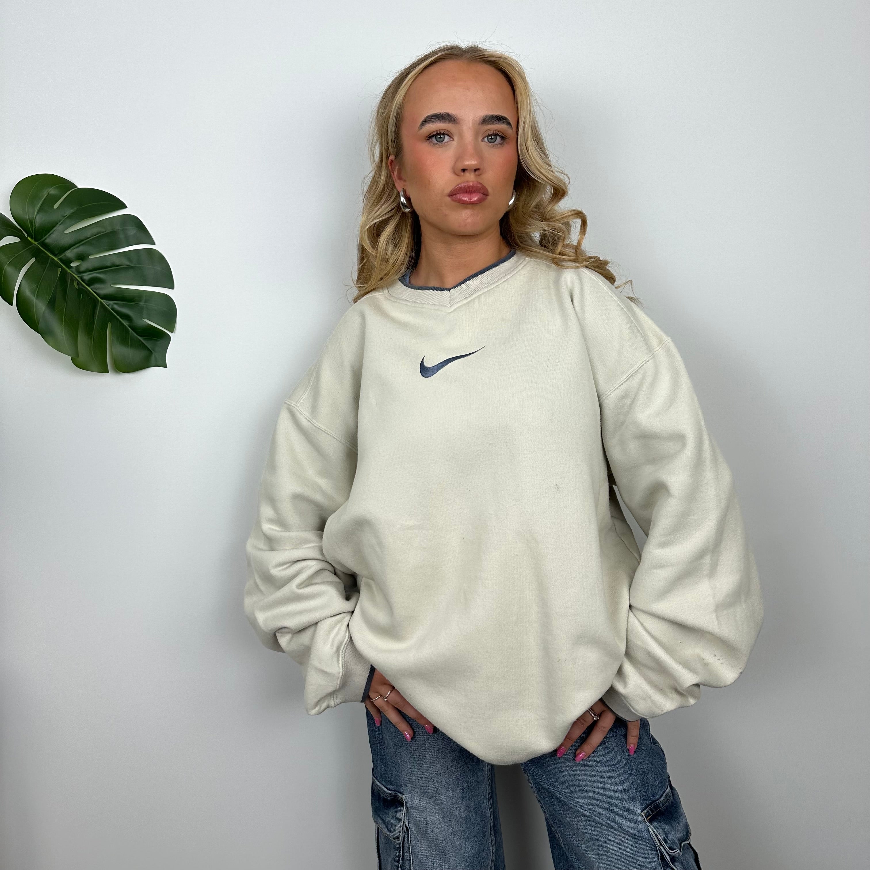 Nike Cream Embroidered Swoosh Sweatshirt (XL)