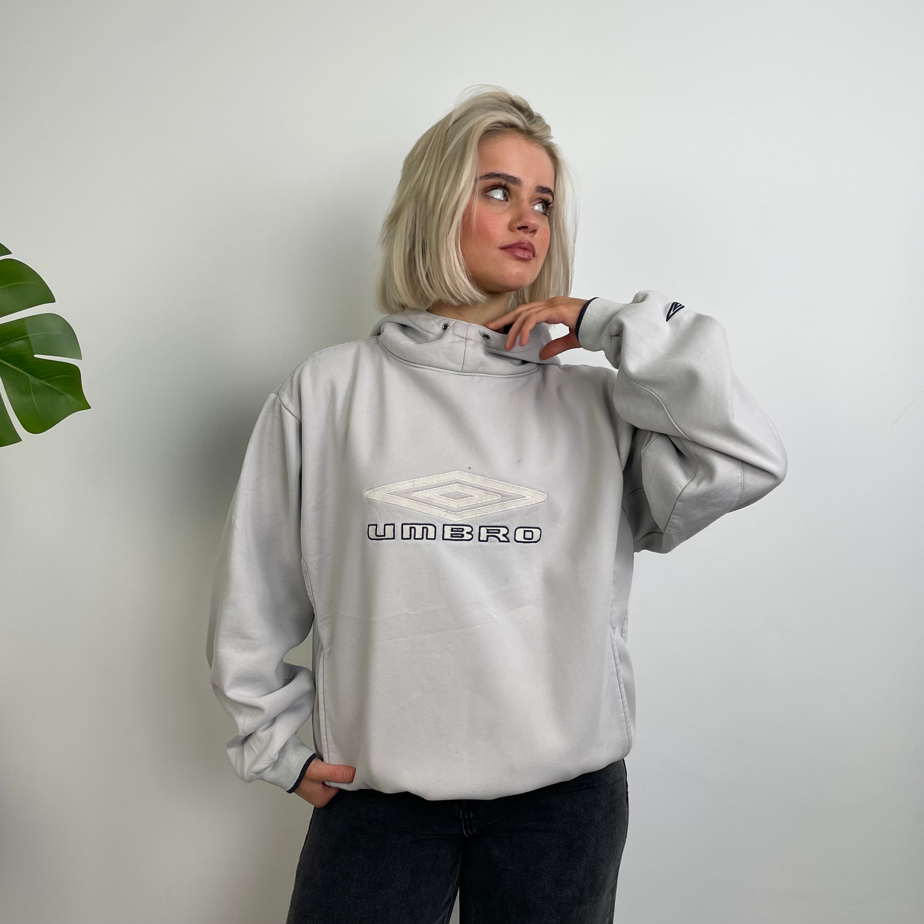 Umbro RARE Grey Embroidered Spell Out Hoodie (M)