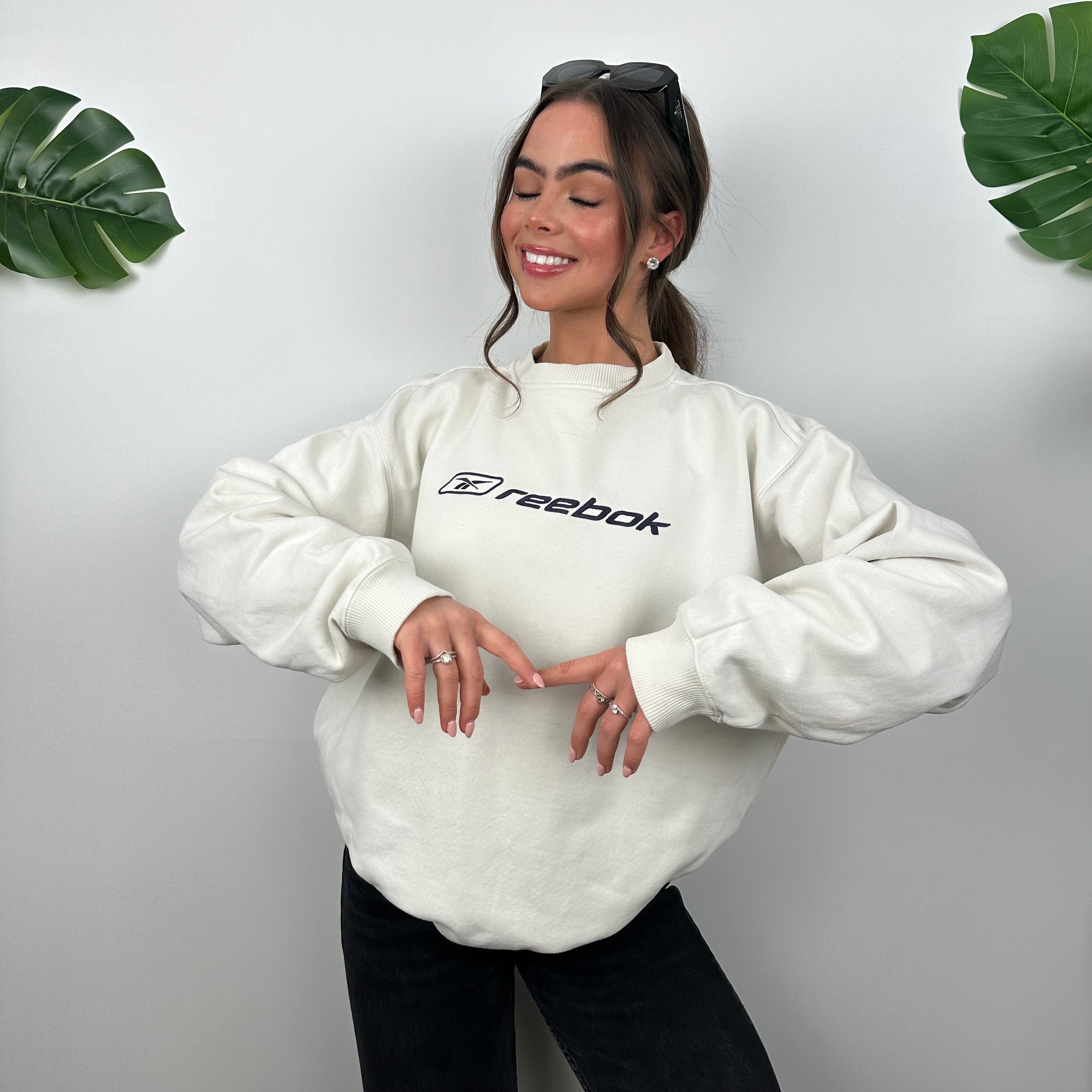 Reebok White Embroidered Spell Out Sweatshirt (M)