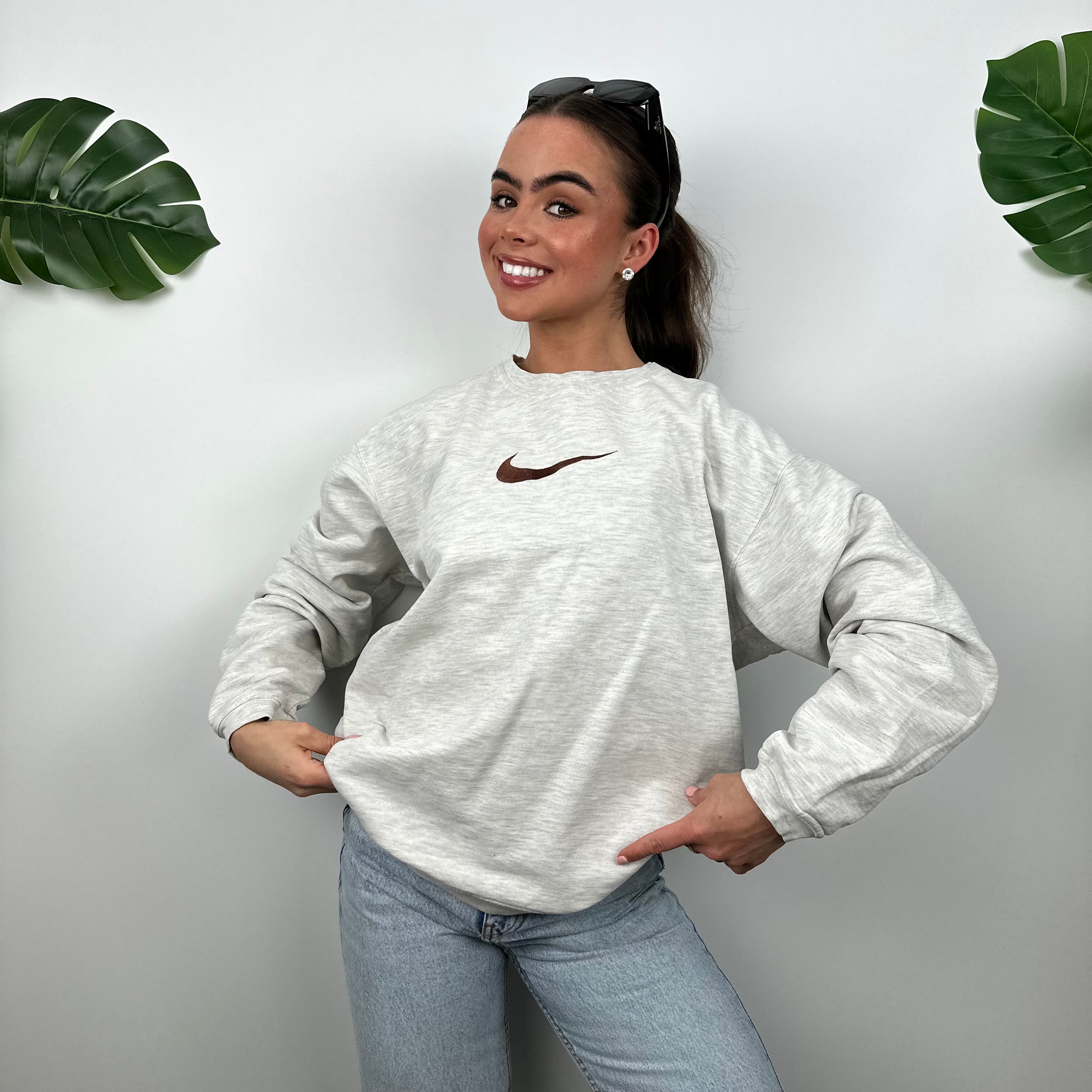 Nike Grey Embroidered Spell Out Sweatshirt (M)