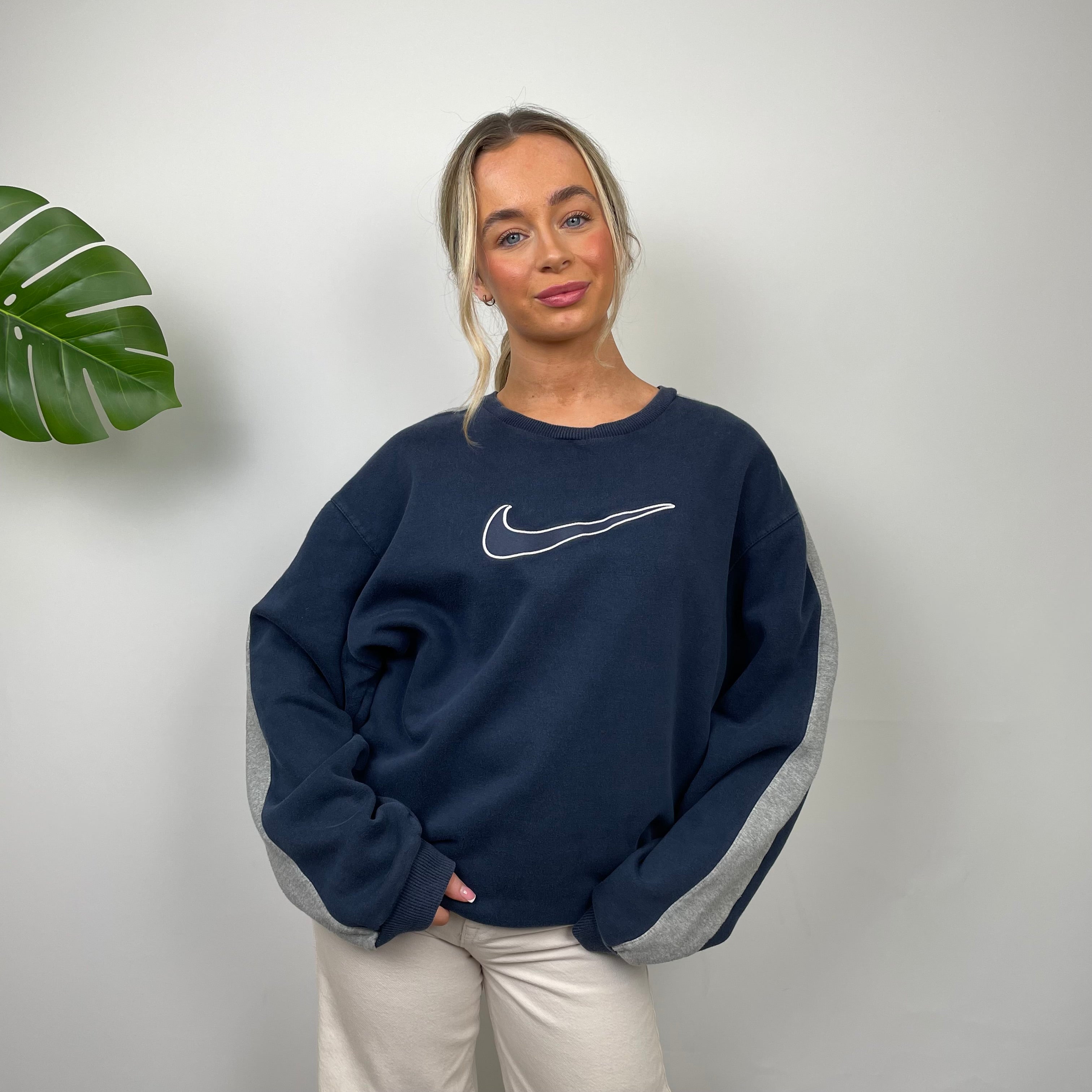 Nike RARE Navy Embroidered Swoosh Sweatshirt (M)