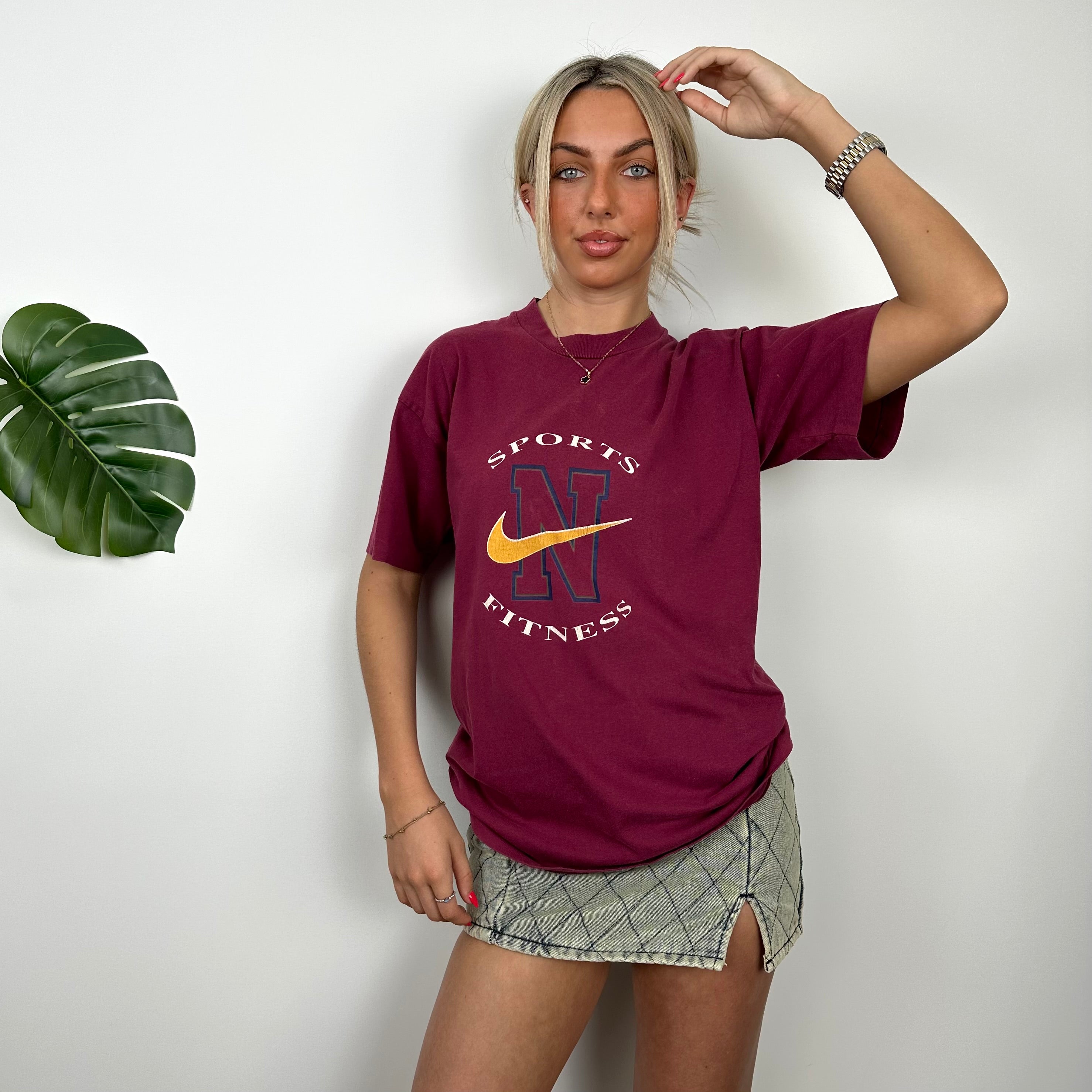 Nike Sports and Fitness Maroon Spell Out T Shirt (L)