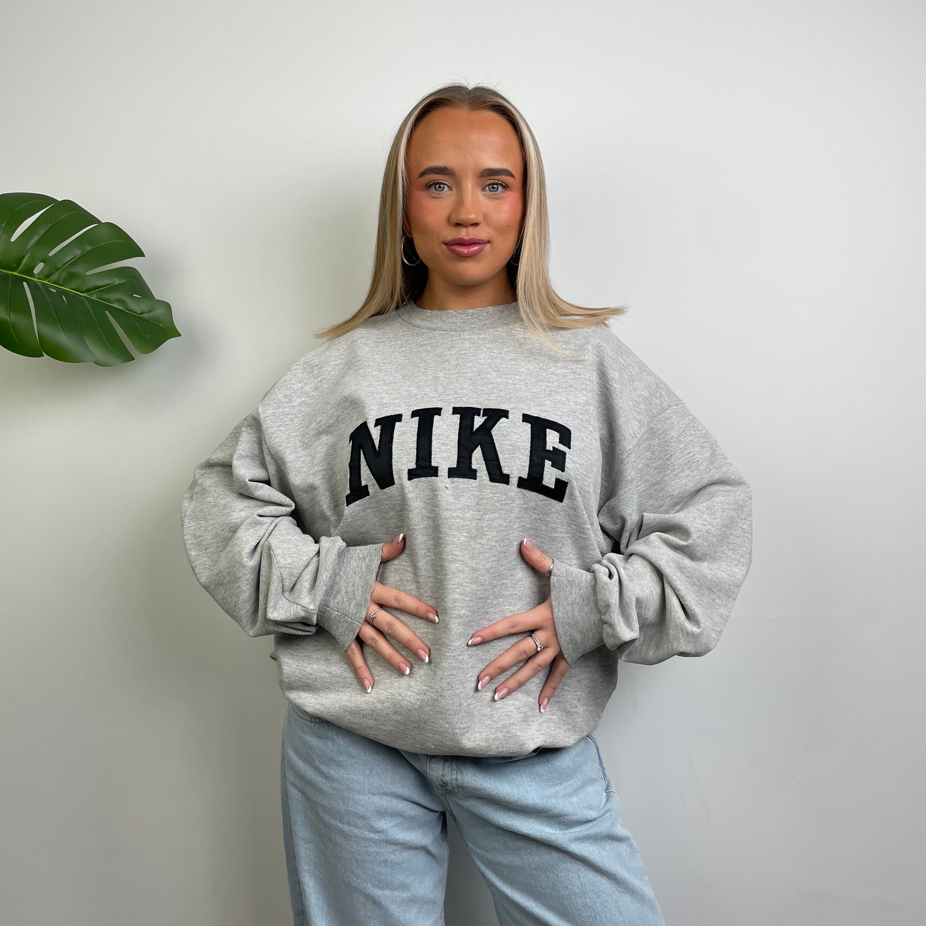 Nike Grey Embroidered Spell Out Sweatshirt (L)