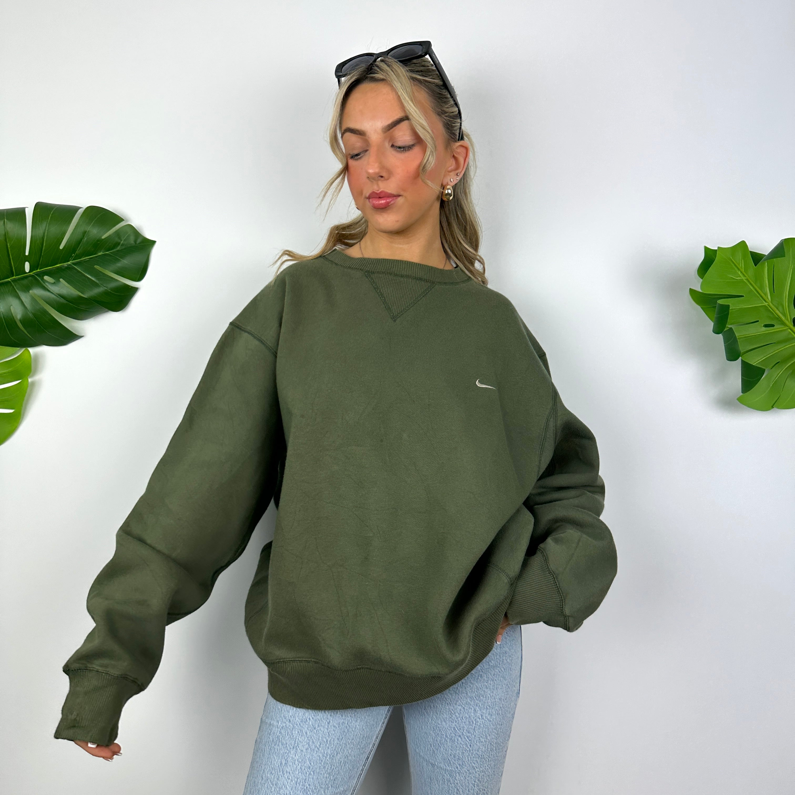 Nike Green Embroidered Swoosh Sweatshirt (L)