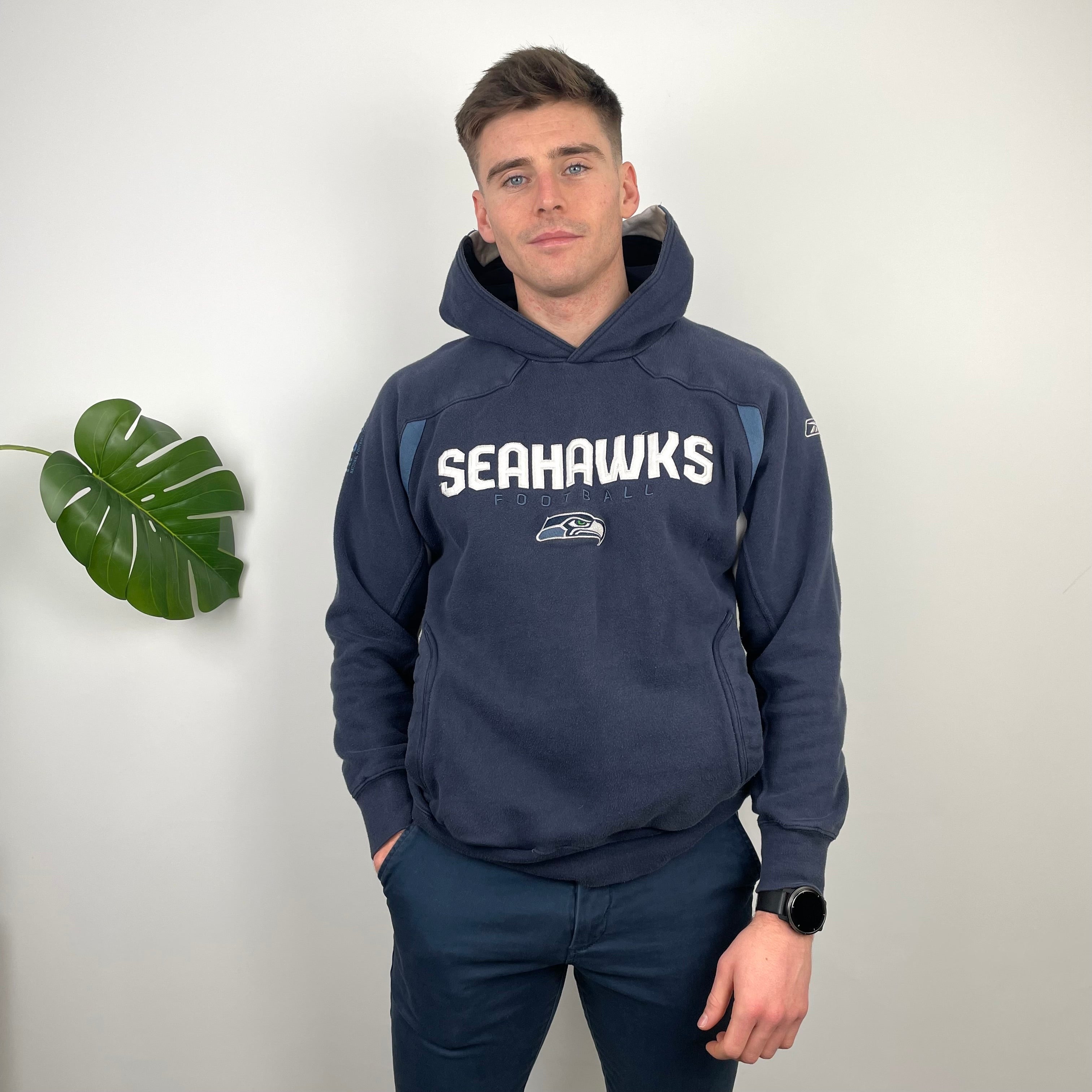 NFL Seattle Seahawks Navy Embroidered Spell Out Sweatshirt (M)