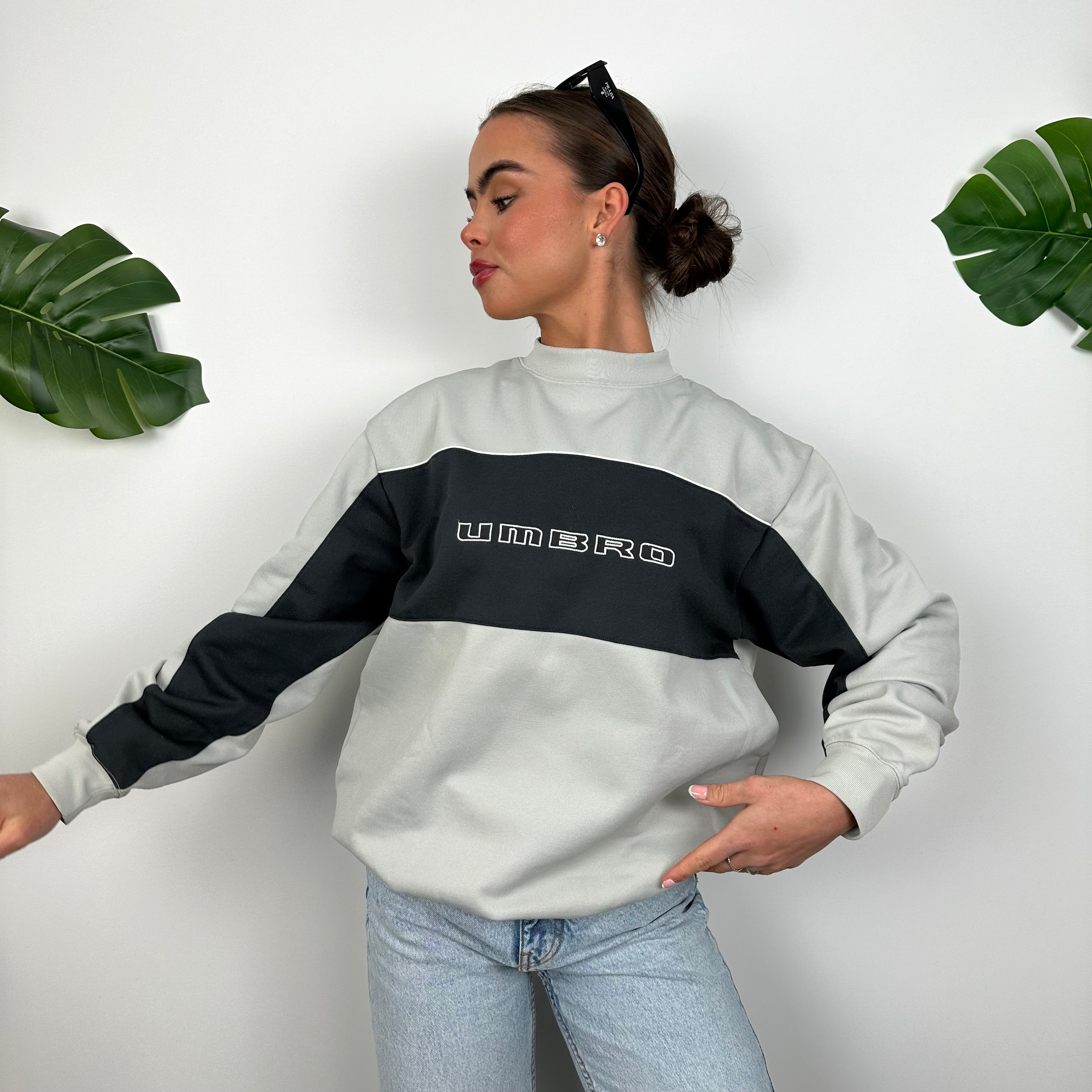 Umbro Grey Embroidered Spell Out Sweatshirt (S)