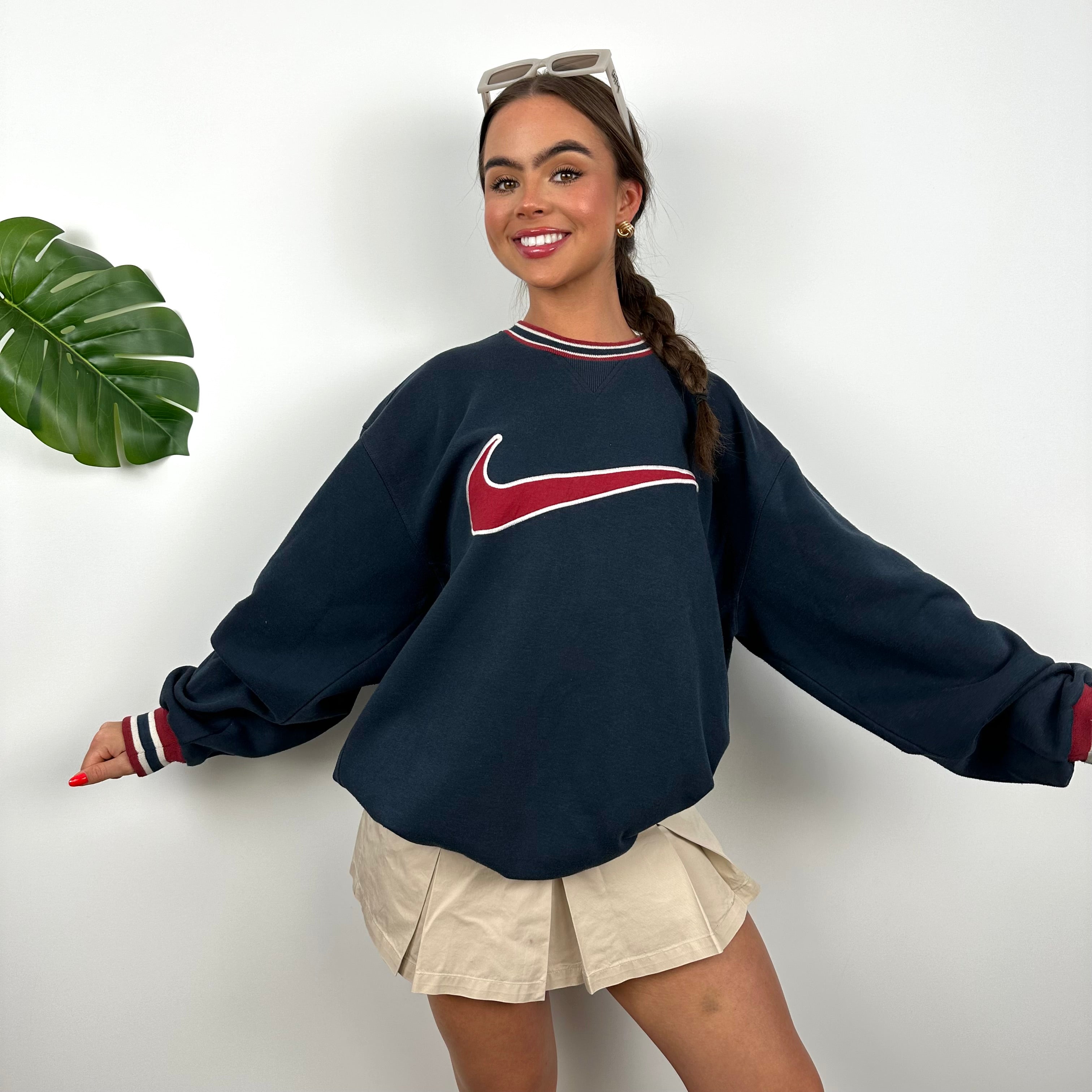 Nike Navy Embroidered Centre Swoosh Sweatshirt (M)