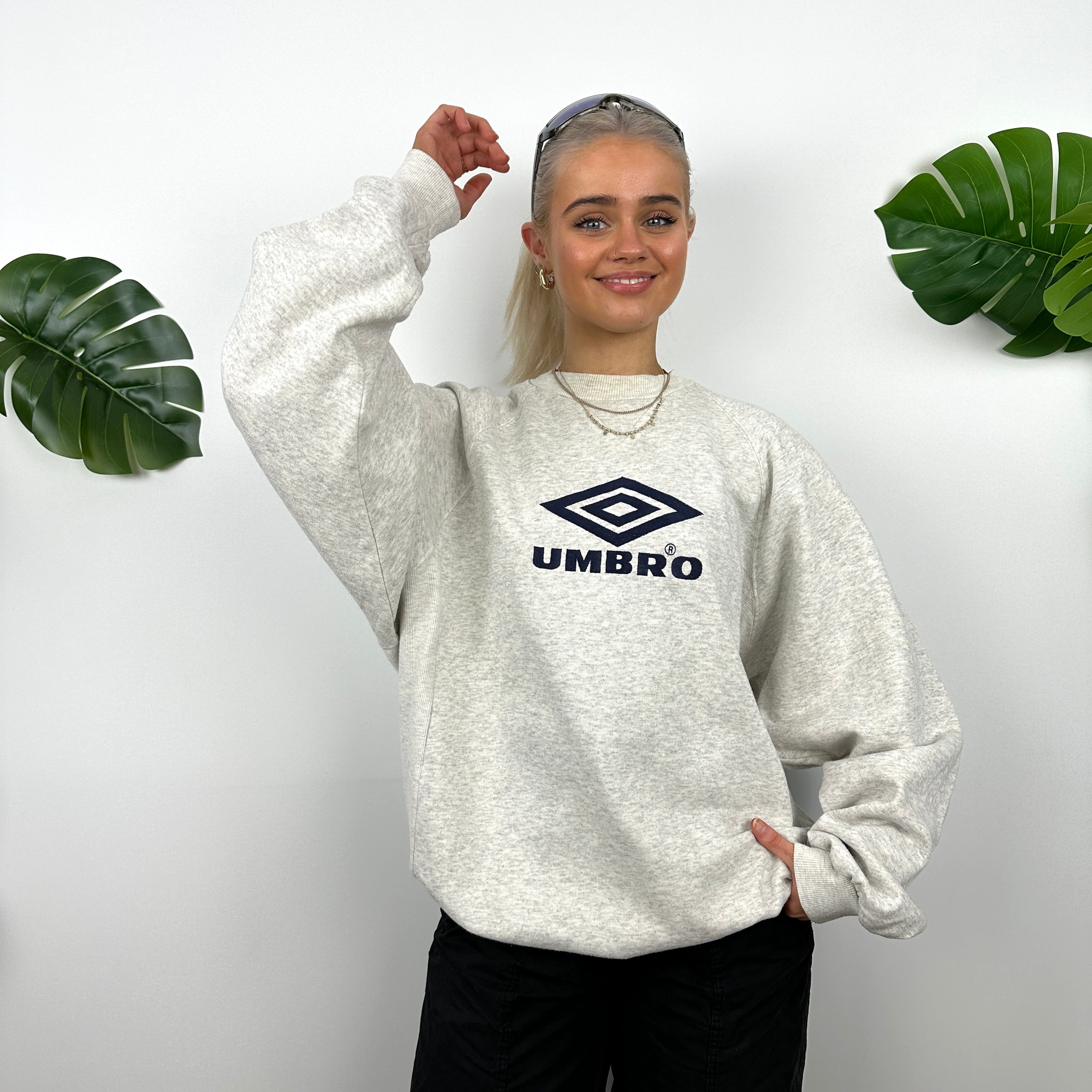 Umbro Grey Embroidered Spell Out Sweatshirt (L)