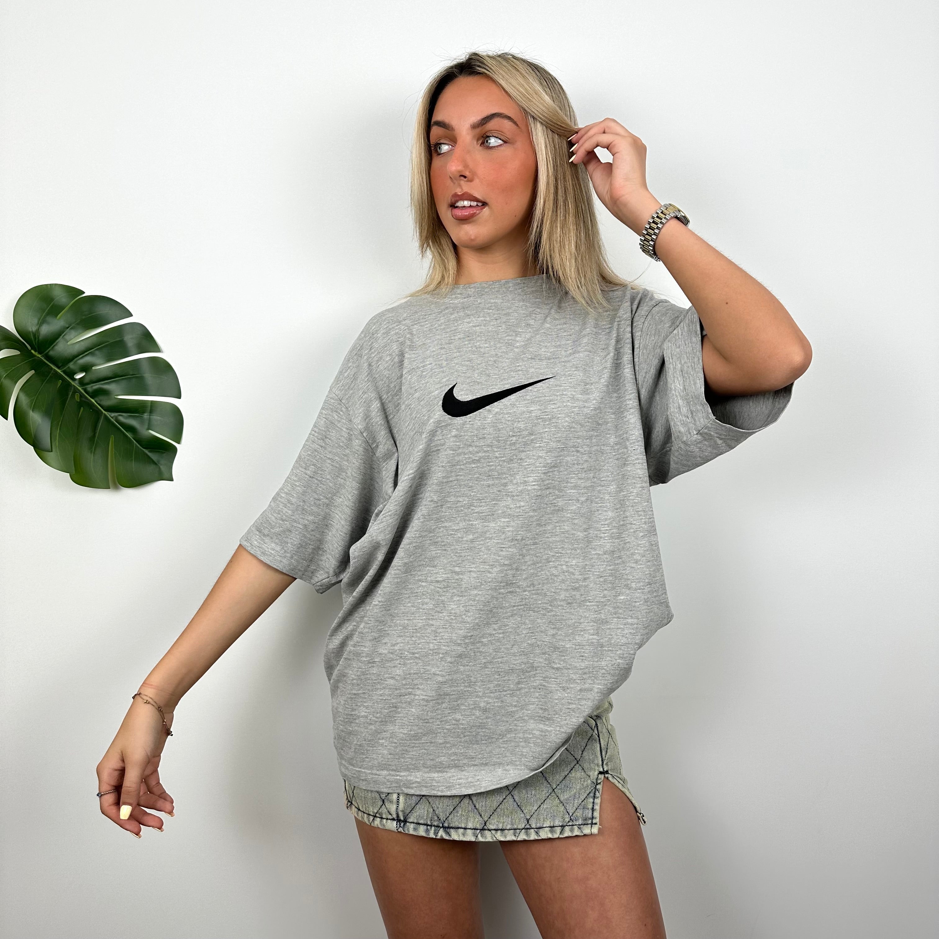 Nike RARE Grey Embroidered Swoosh T Shirt (M)