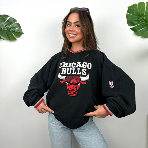 Chicago Bulls RARE Black Embroidered Spell Out Sweatshirt (M)